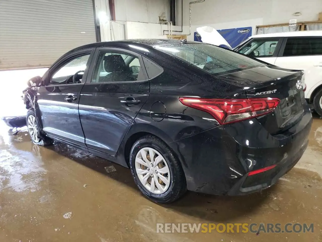 2 Photograph of a damaged car 3KPC24A68ME132390 HYUNDAI ACCENT 2021