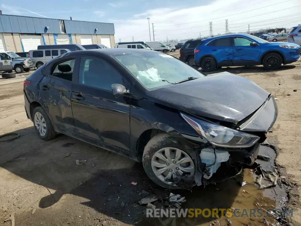 4 Photograph of a damaged car 3KPC24A68ME134687 HYUNDAI ACCENT 2021