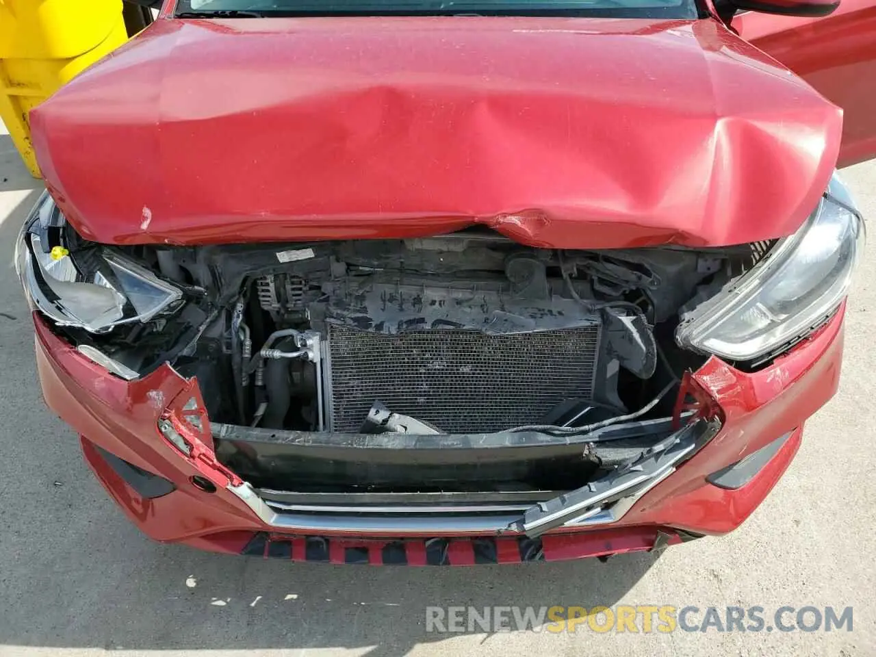 11 Photograph of a damaged car 3KPC24A68ME147066 HYUNDAI ACCENT 2021