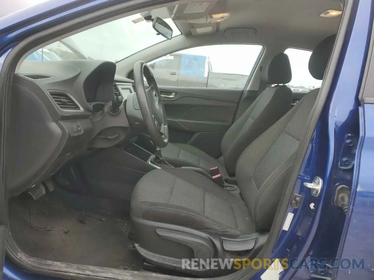 7 Photograph of a damaged car 3KPC24A69ME132205 HYUNDAI ACCENT 2021