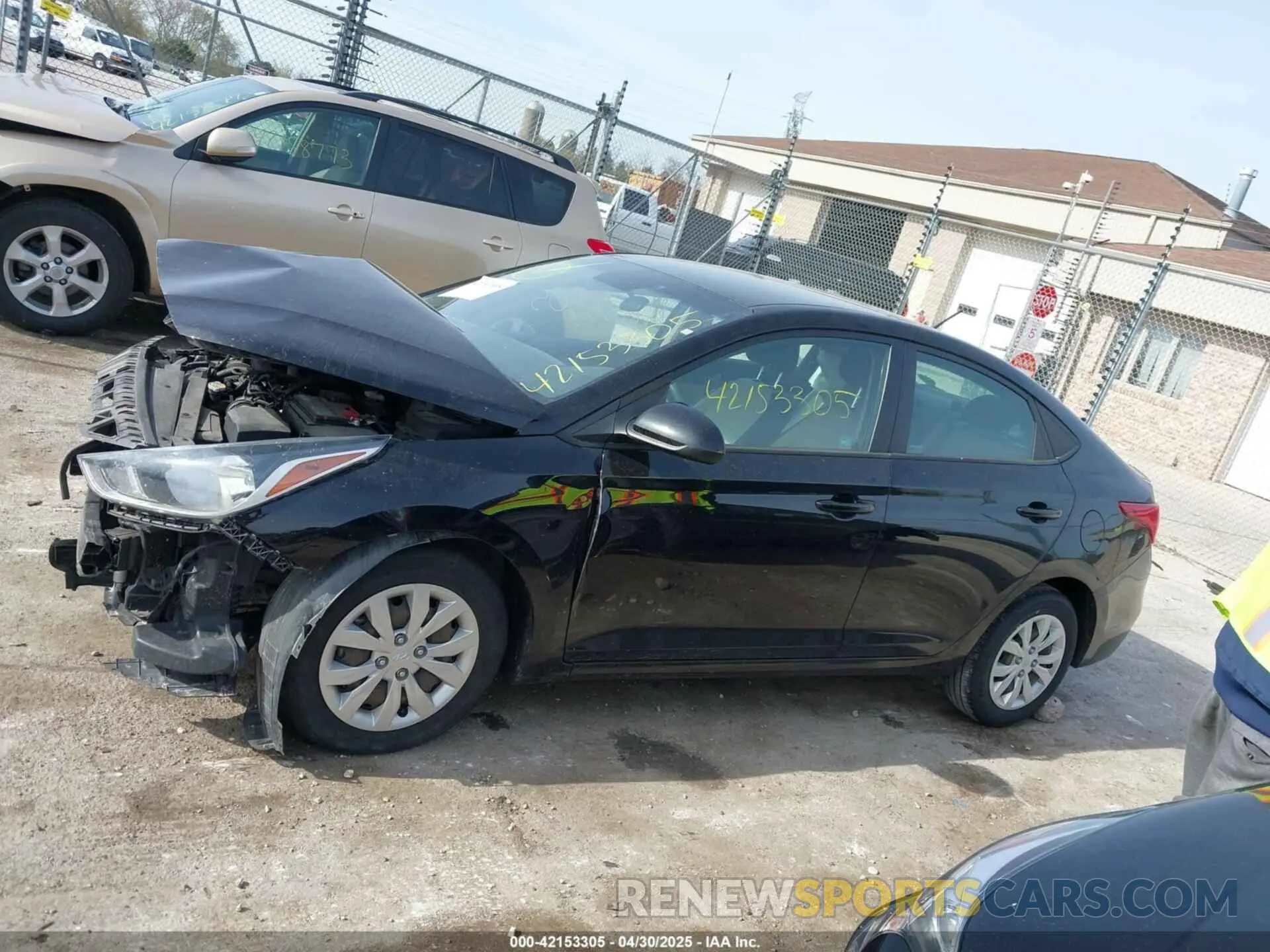 15 Photograph of a damaged car 3KPC24A69ME135802 HYUNDAI ACCENT 2021