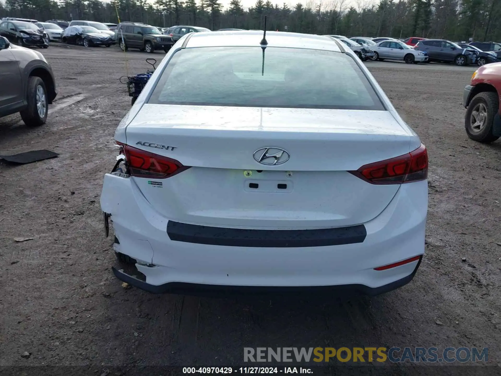 16 Photograph of a damaged car 3KPC24A69ME149960 HYUNDAI ACCENT 2021