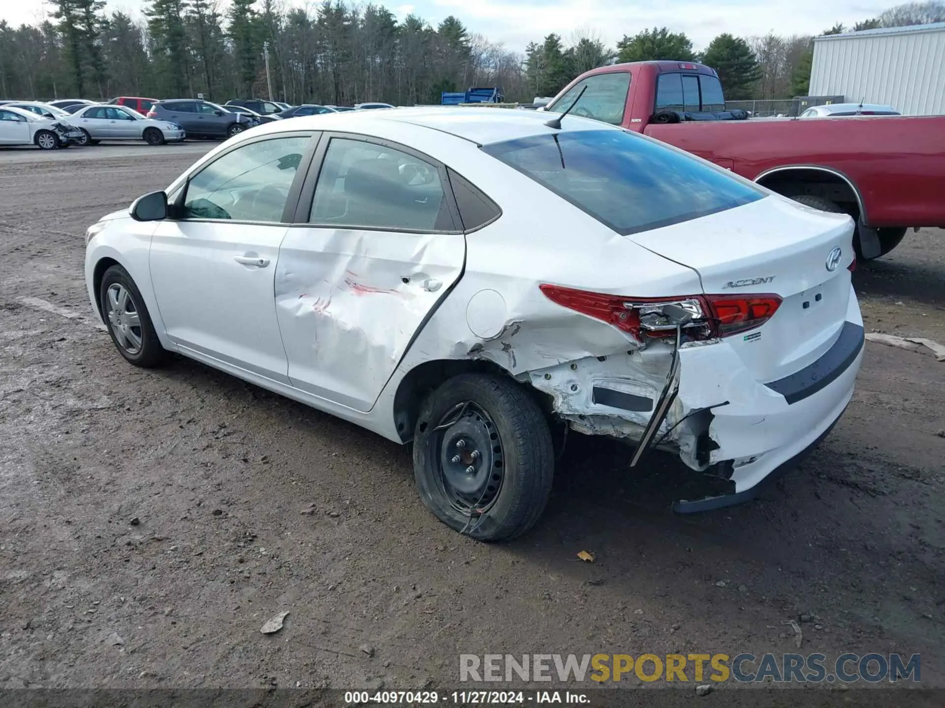 3 Photograph of a damaged car 3KPC24A69ME149960 HYUNDAI ACCENT 2021