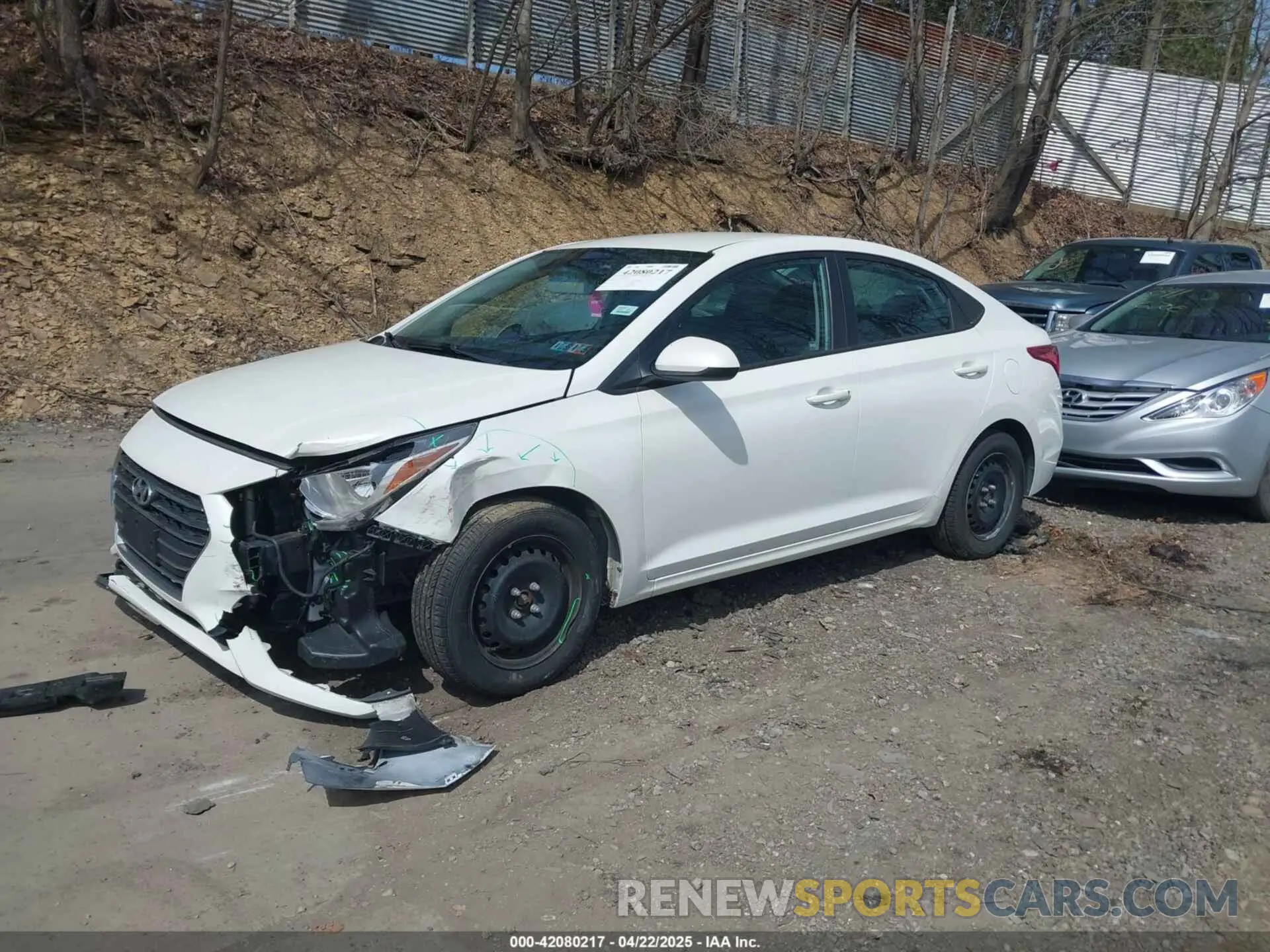 2 Photograph of a damaged car 3KPC24A6XME131256 HYUNDAI ACCENT 2021