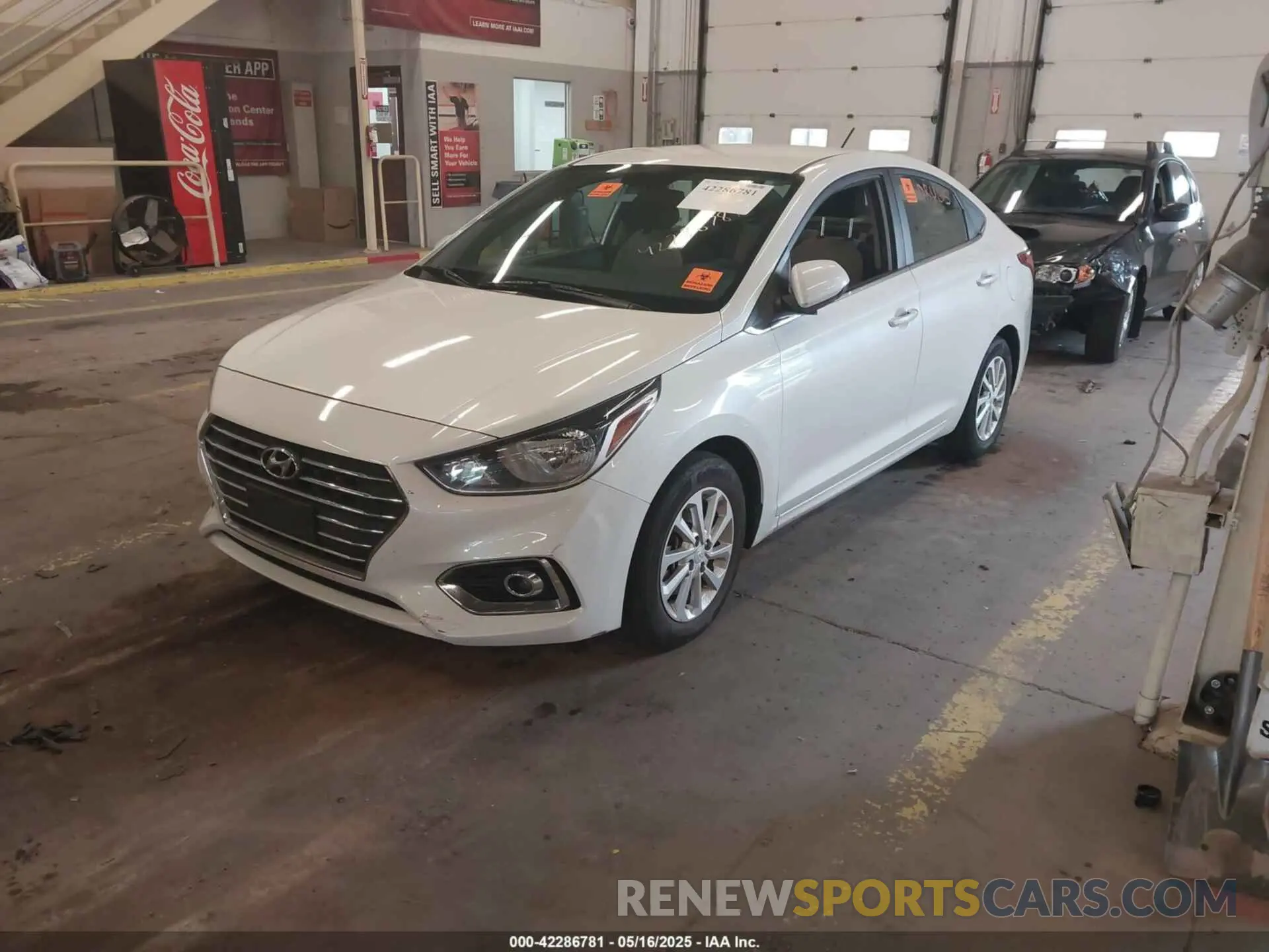 2 Photograph of a damaged car 3KPC24A6XME138028 HYUNDAI ACCENT 2021