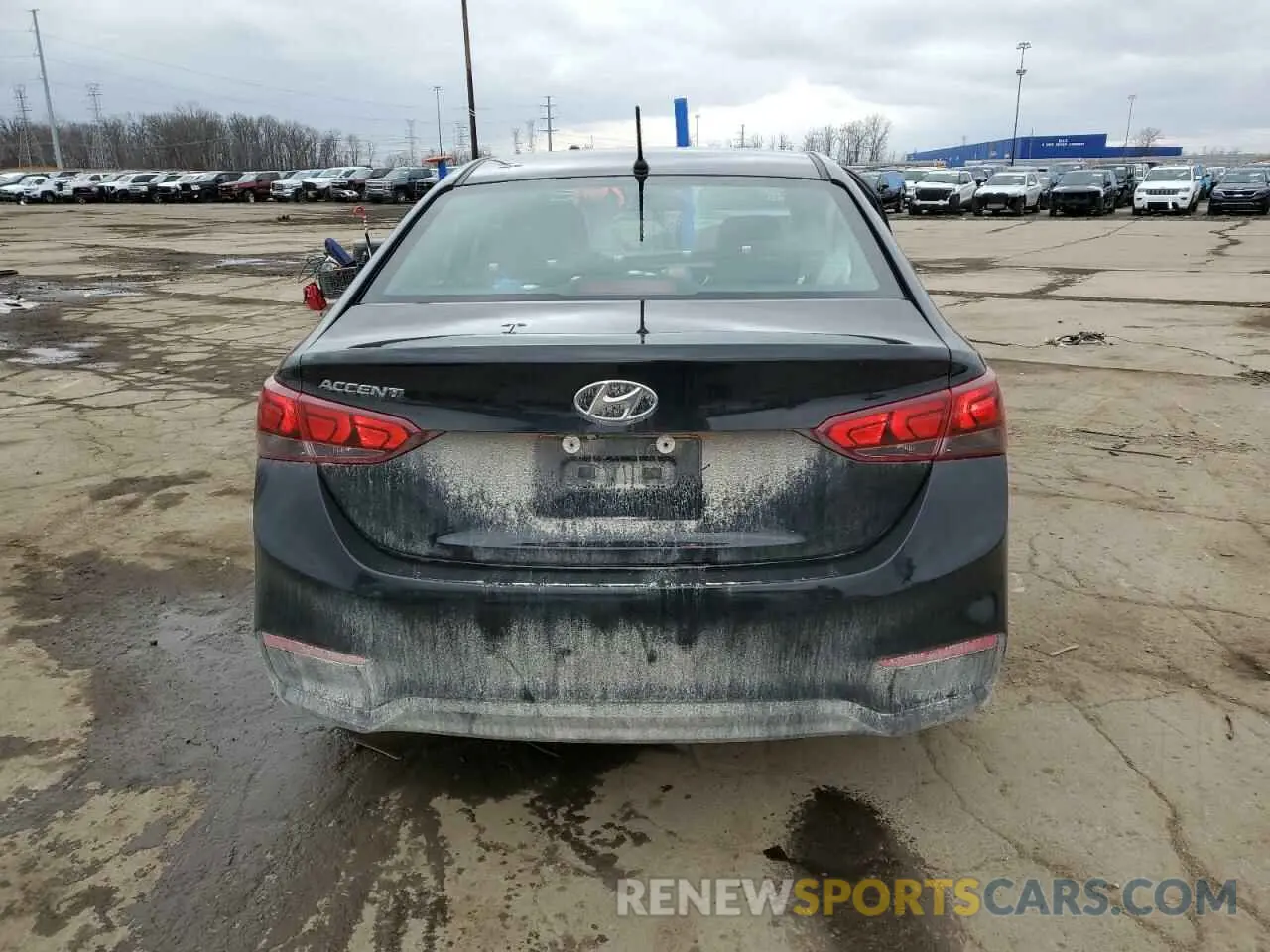 6 Photograph of a damaged car 3KPC24A6XME153001 HYUNDAI ACCENT 2021
