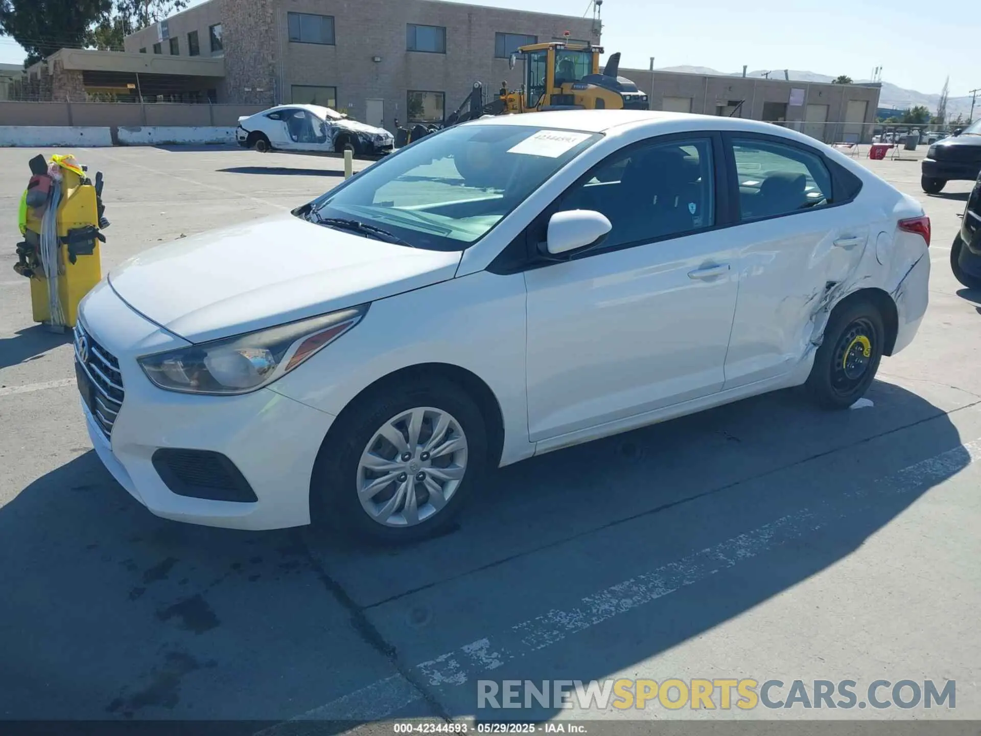 2 Photograph of a damaged car 3KPC24A6XME153337 HYUNDAI ACCENT 2021