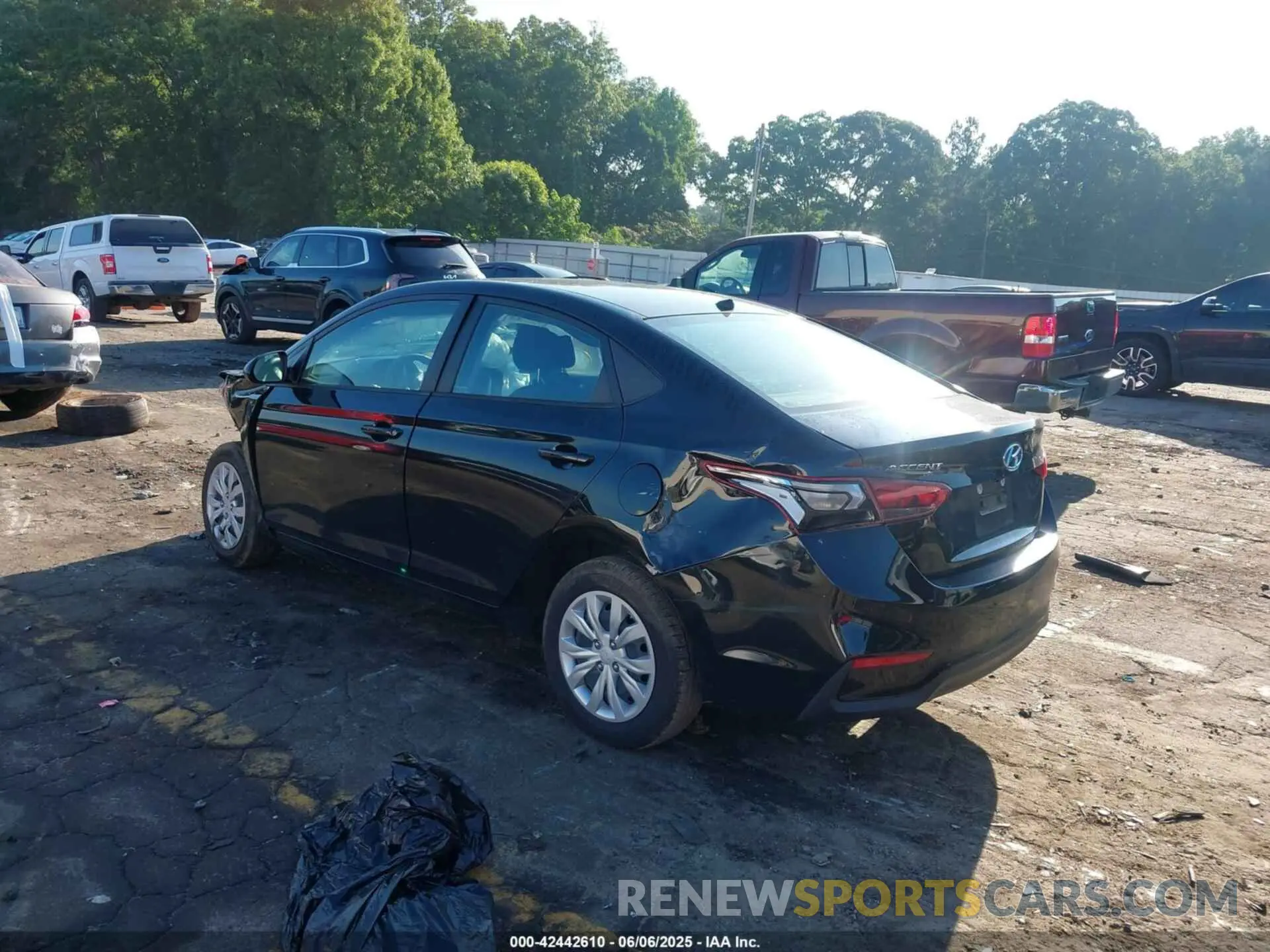 3 Photograph of a damaged car 3KPC24A60NE160976 HYUNDAI ACCENT 2022