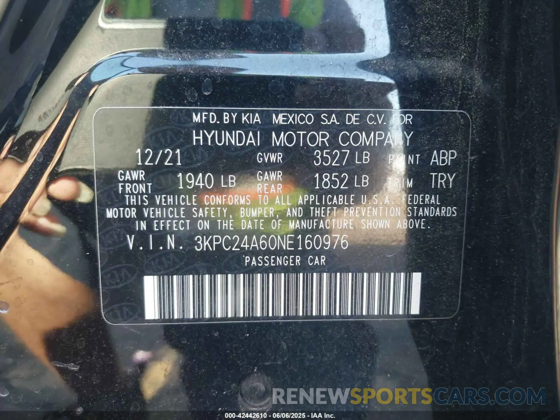9 Photograph of a damaged car 3KPC24A60NE160976 HYUNDAI ACCENT 2022