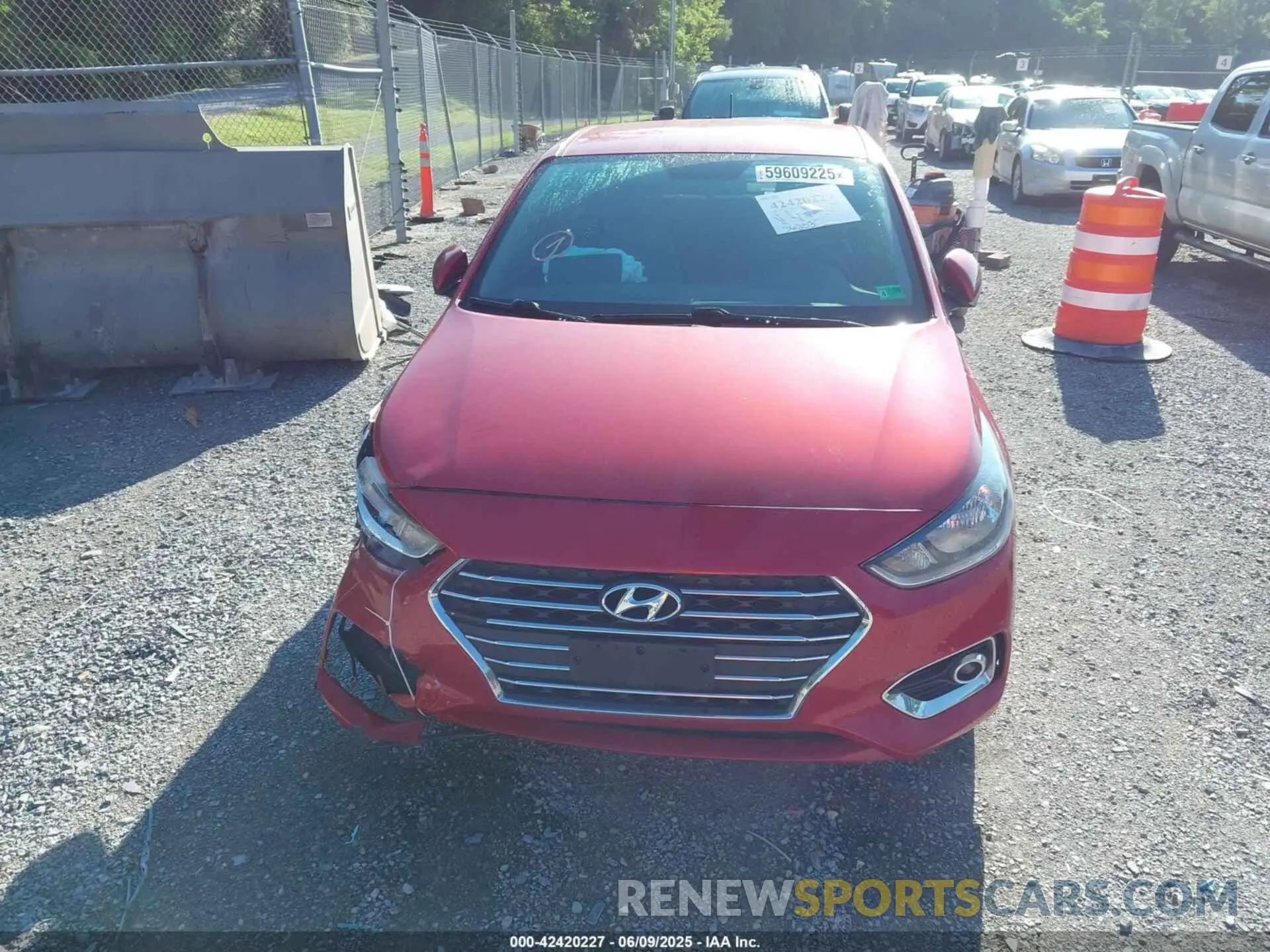 12 Photograph of a damaged car 3KPC24A60NE165708 HYUNDAI ACCENT 2022