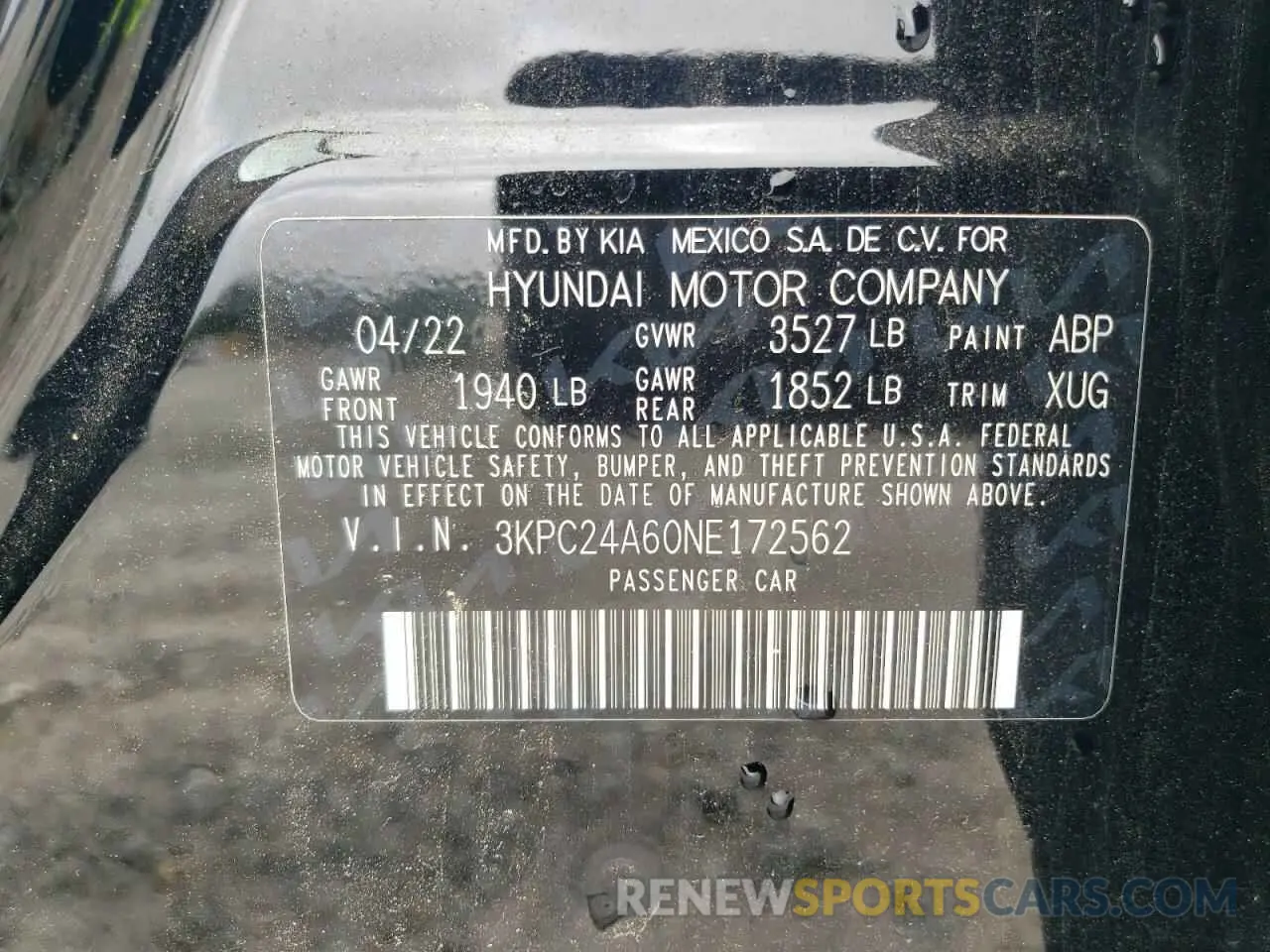 12 Photograph of a damaged car 3KPC24A60NE172562 HYUNDAI ACCENT 2022