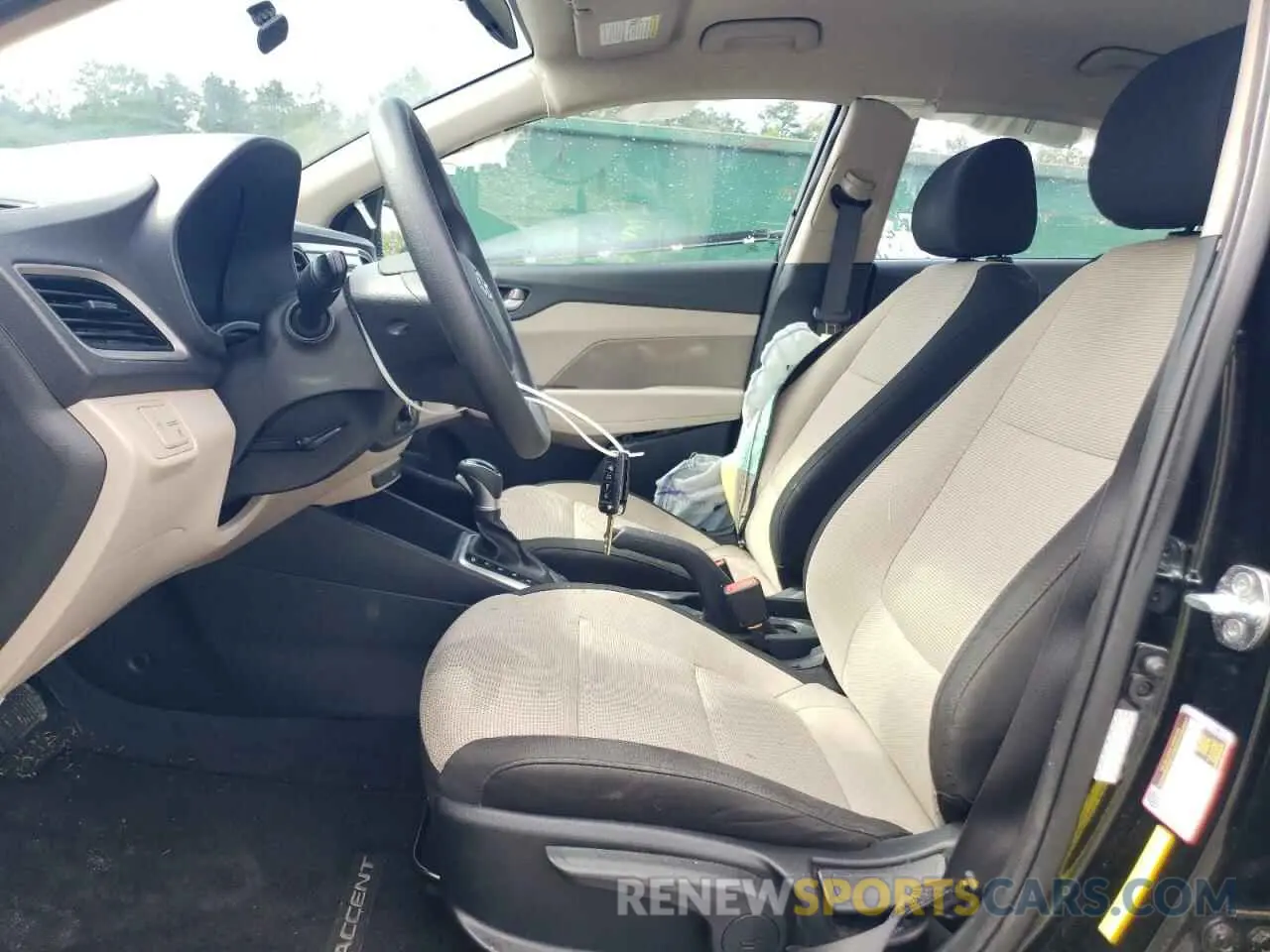7 Photograph of a damaged car 3KPC24A60NE172562 HYUNDAI ACCENT 2022