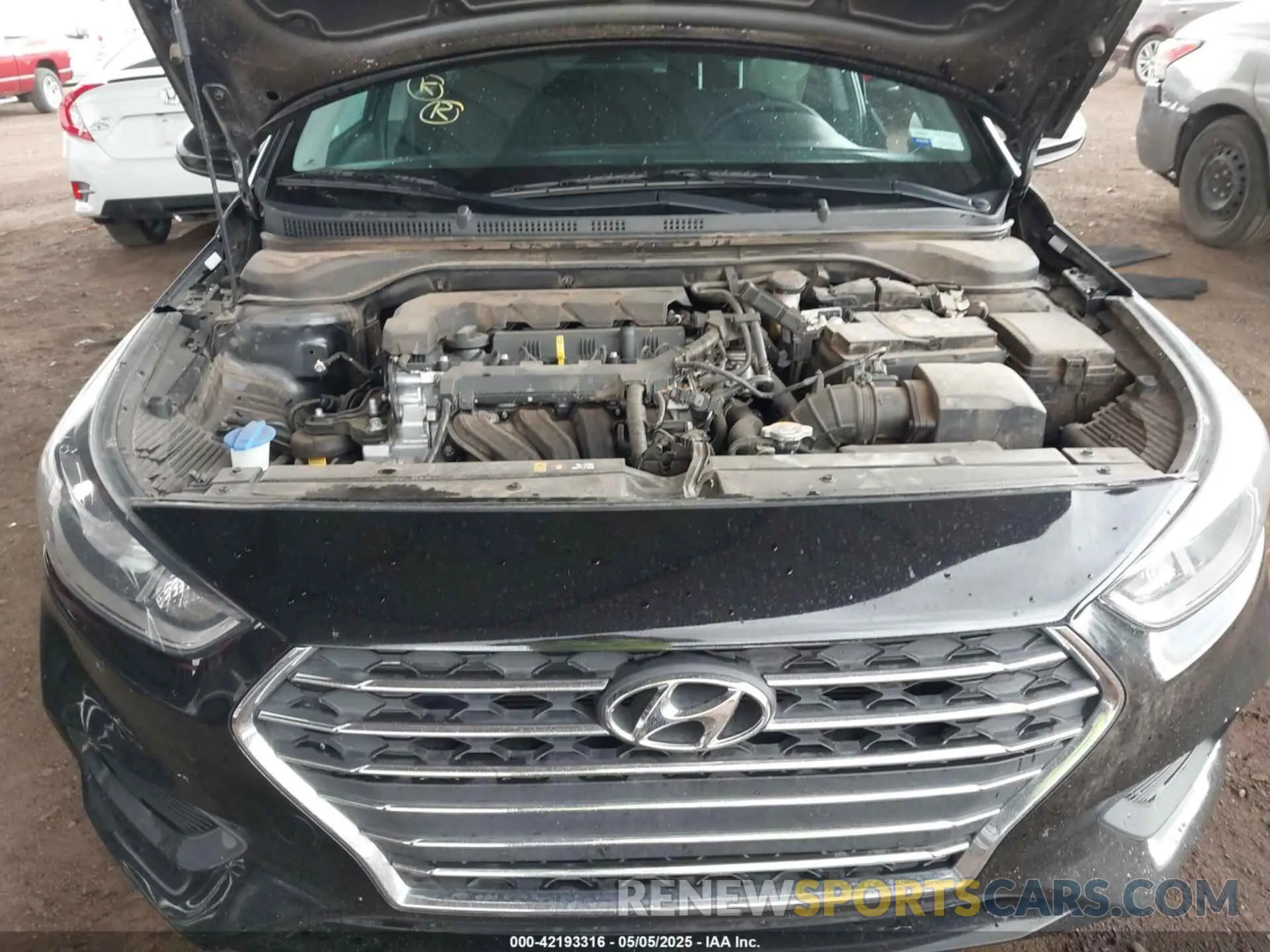 10 Photograph of a damaged car 3KPC24A60NE172870 HYUNDAI ACCENT 2022