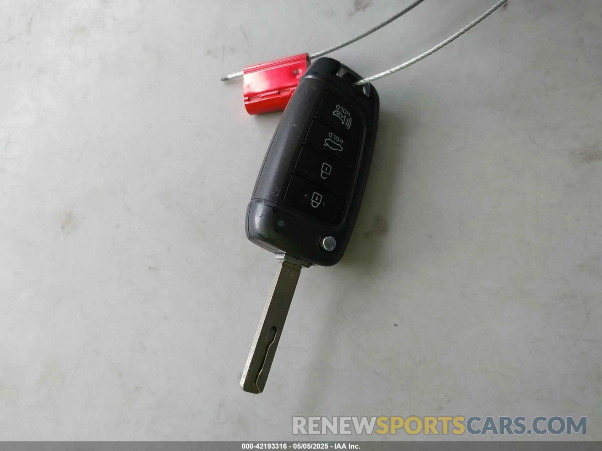 11 Photograph of a damaged car 3KPC24A60NE172870 HYUNDAI ACCENT 2022