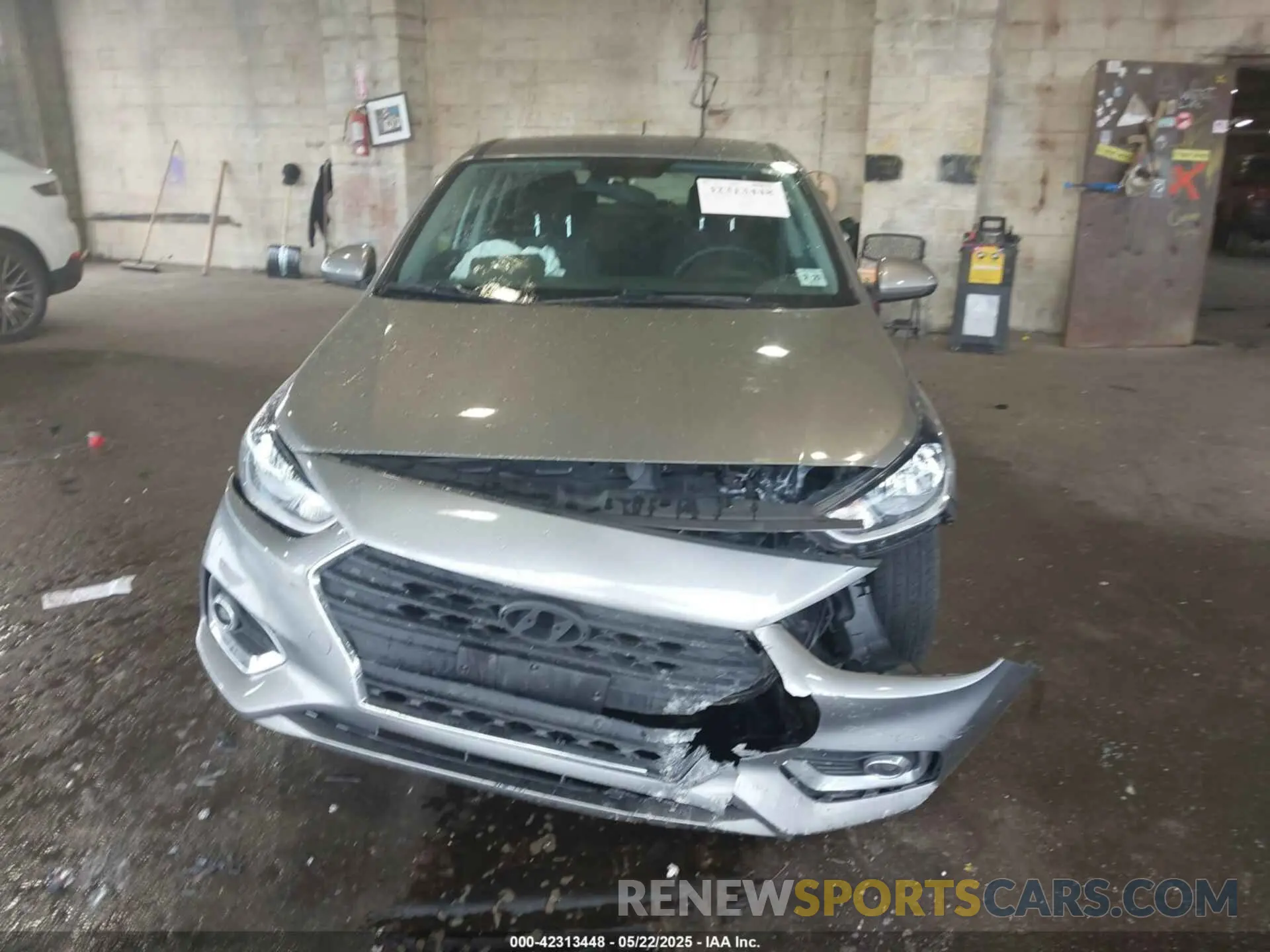 13 Photograph of a damaged car 3KPC24A60NE179043 HYUNDAI ACCENT 2022