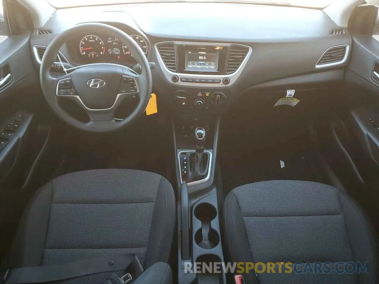 8 Photograph of a damaged car 3KPC24A60NE182069 HYUNDAI ACCENT 2022