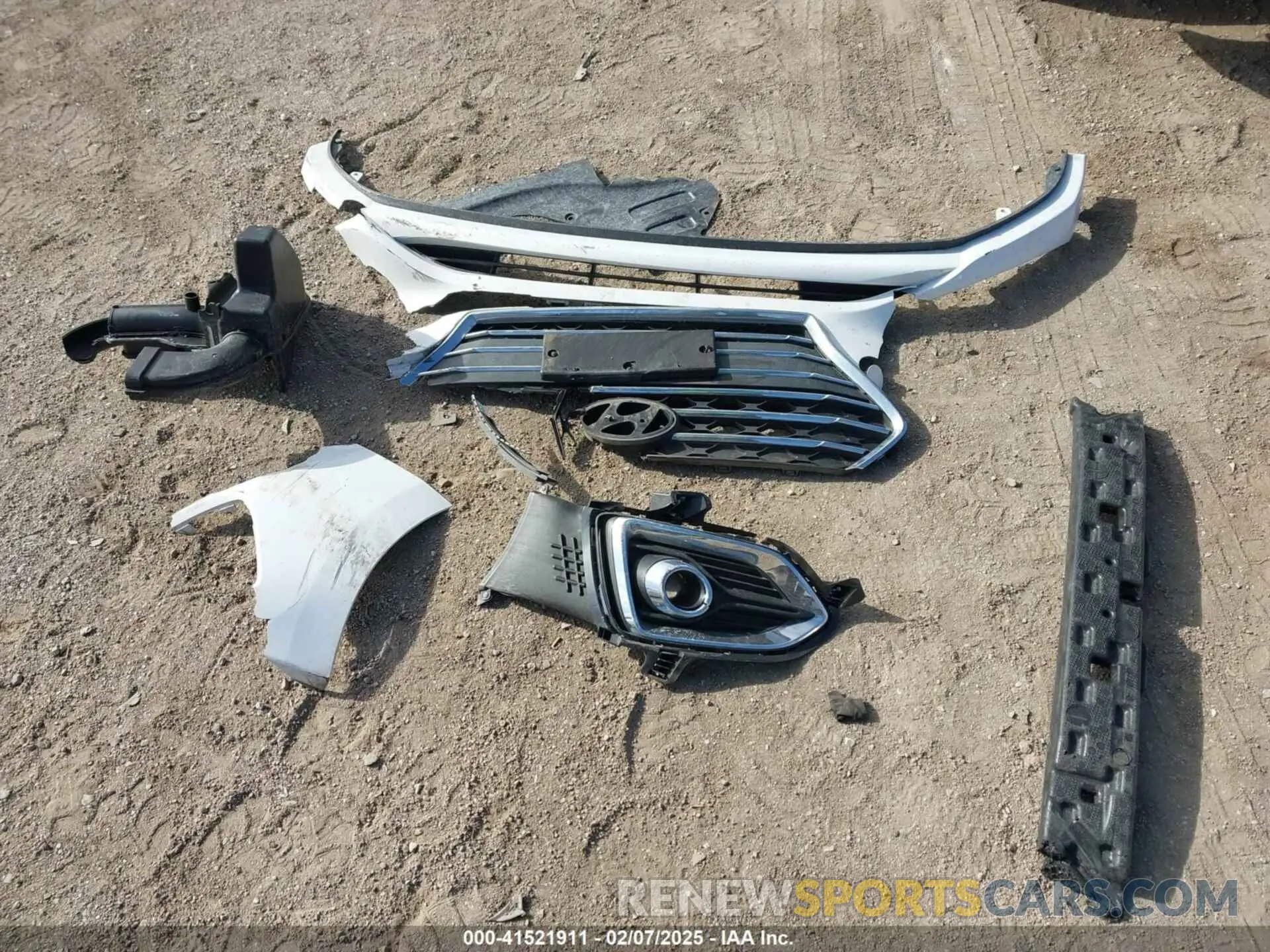 12 Photograph of a damaged car 3KPC24A60NE190169 HYUNDAI ACCENT 2022