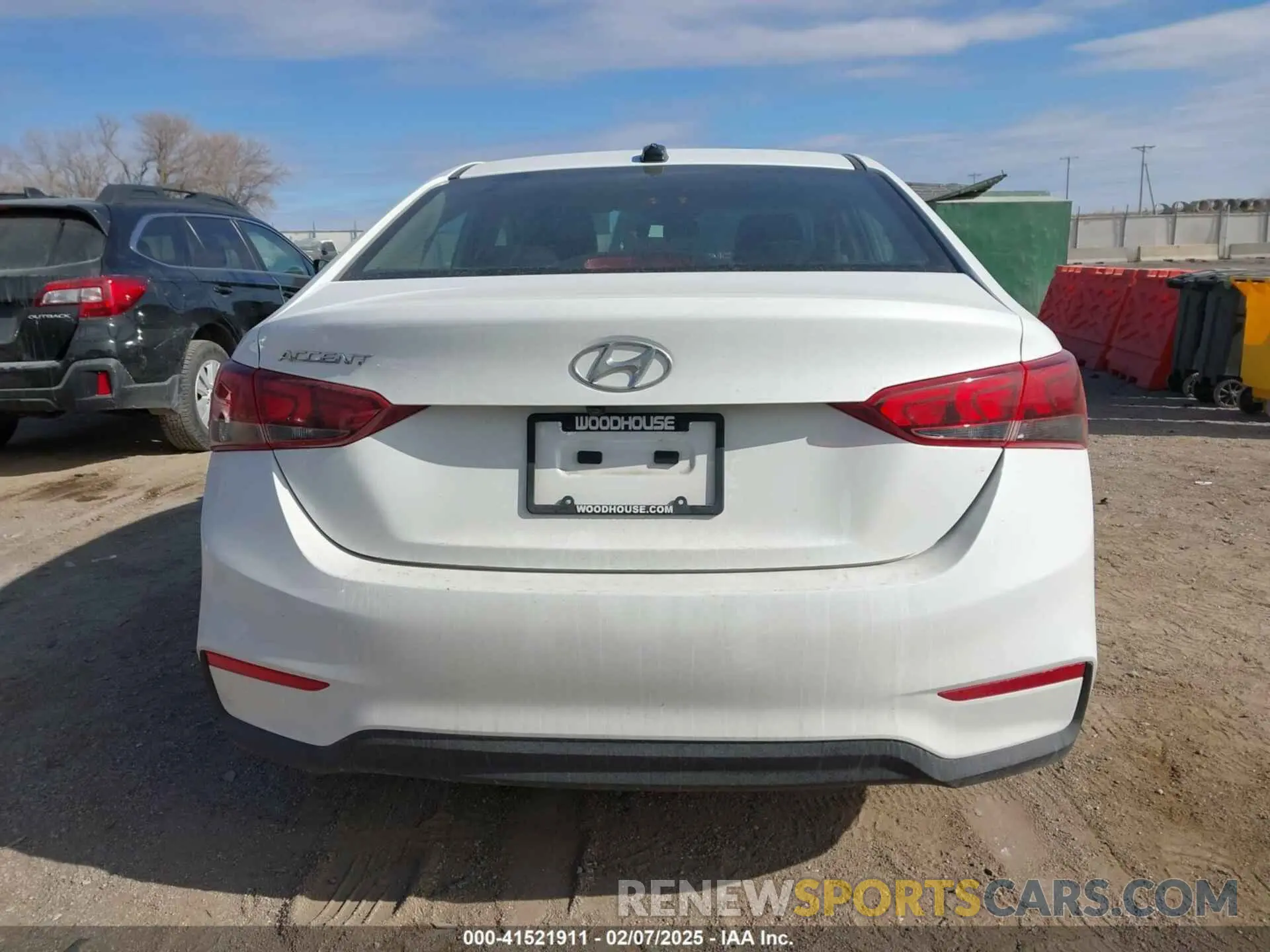 17 Photograph of a damaged car 3KPC24A60NE190169 HYUNDAI ACCENT 2022