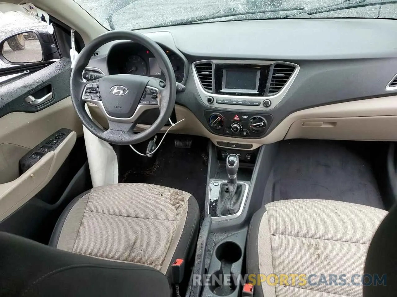 8 Photograph of a damaged car 3KPC24A61NE160873 HYUNDAI ACCENT 2022