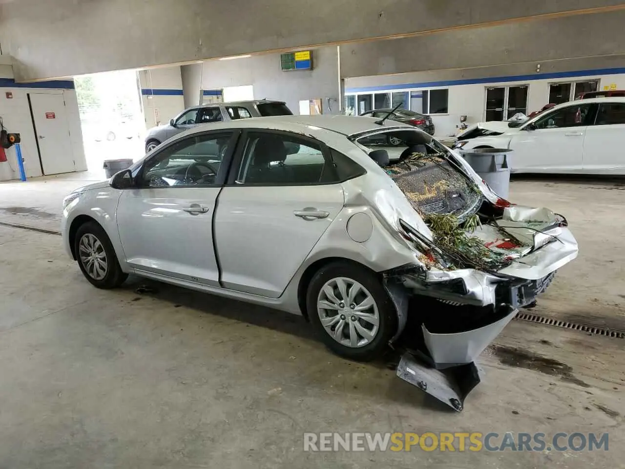 2 Photograph of a damaged car 3KPC24A61NE171582 HYUNDAI ACCENT 2022