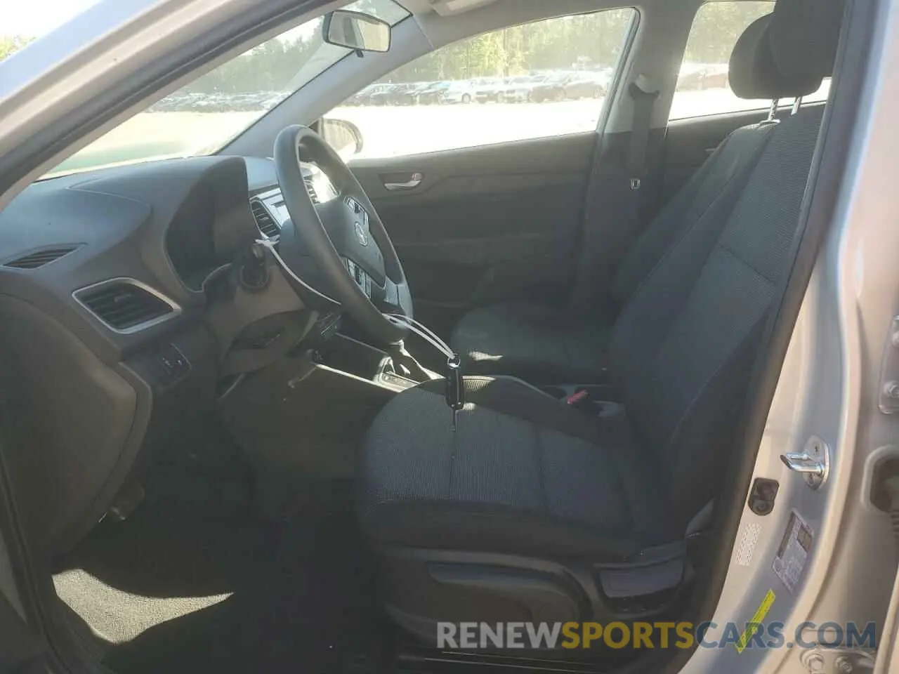 7 Photograph of a damaged car 3KPC24A61NE171582 HYUNDAI ACCENT 2022