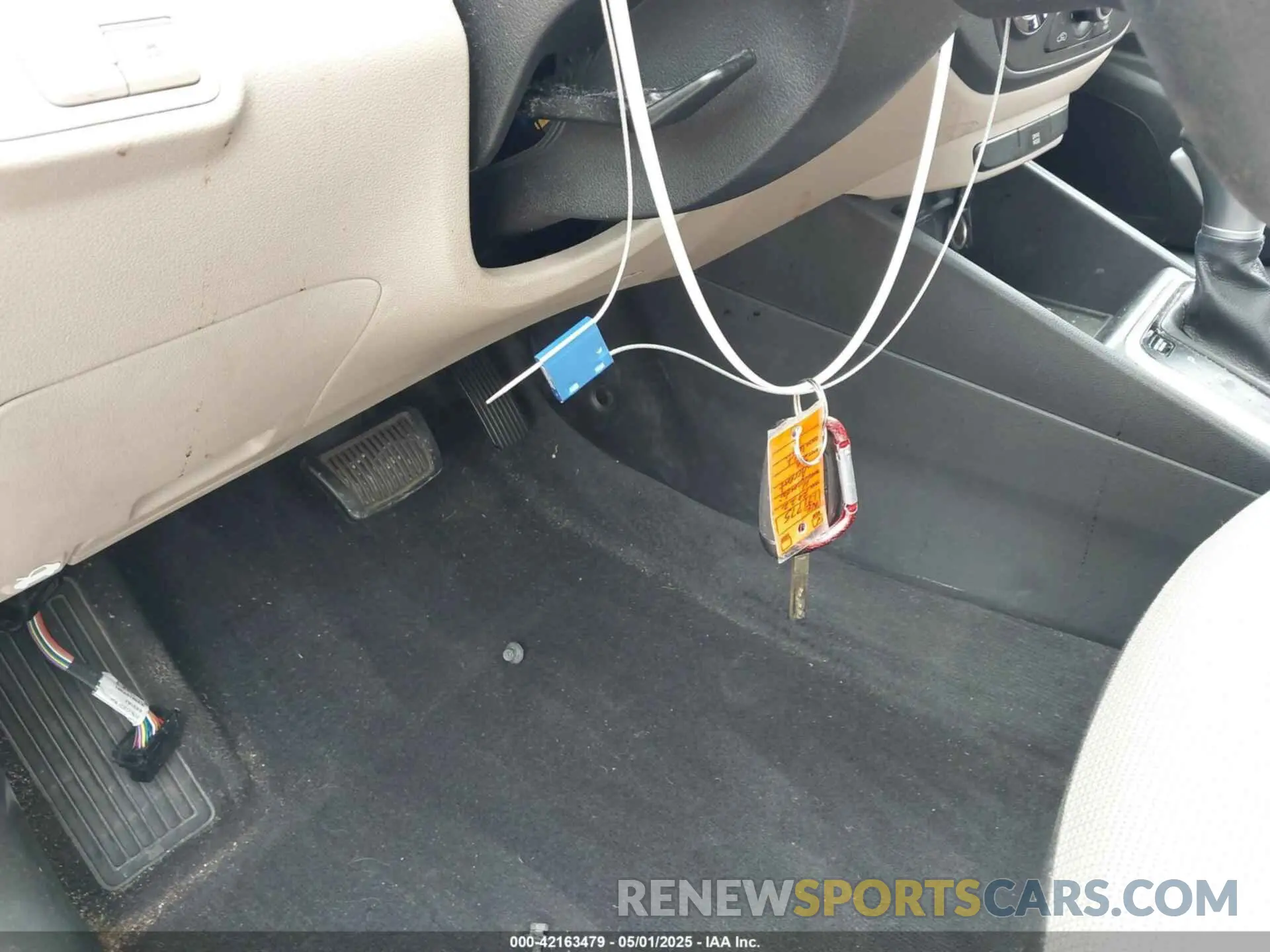 11 Photograph of a damaged car 3KPC24A61NE171775 HYUNDAI ACCENT 2022