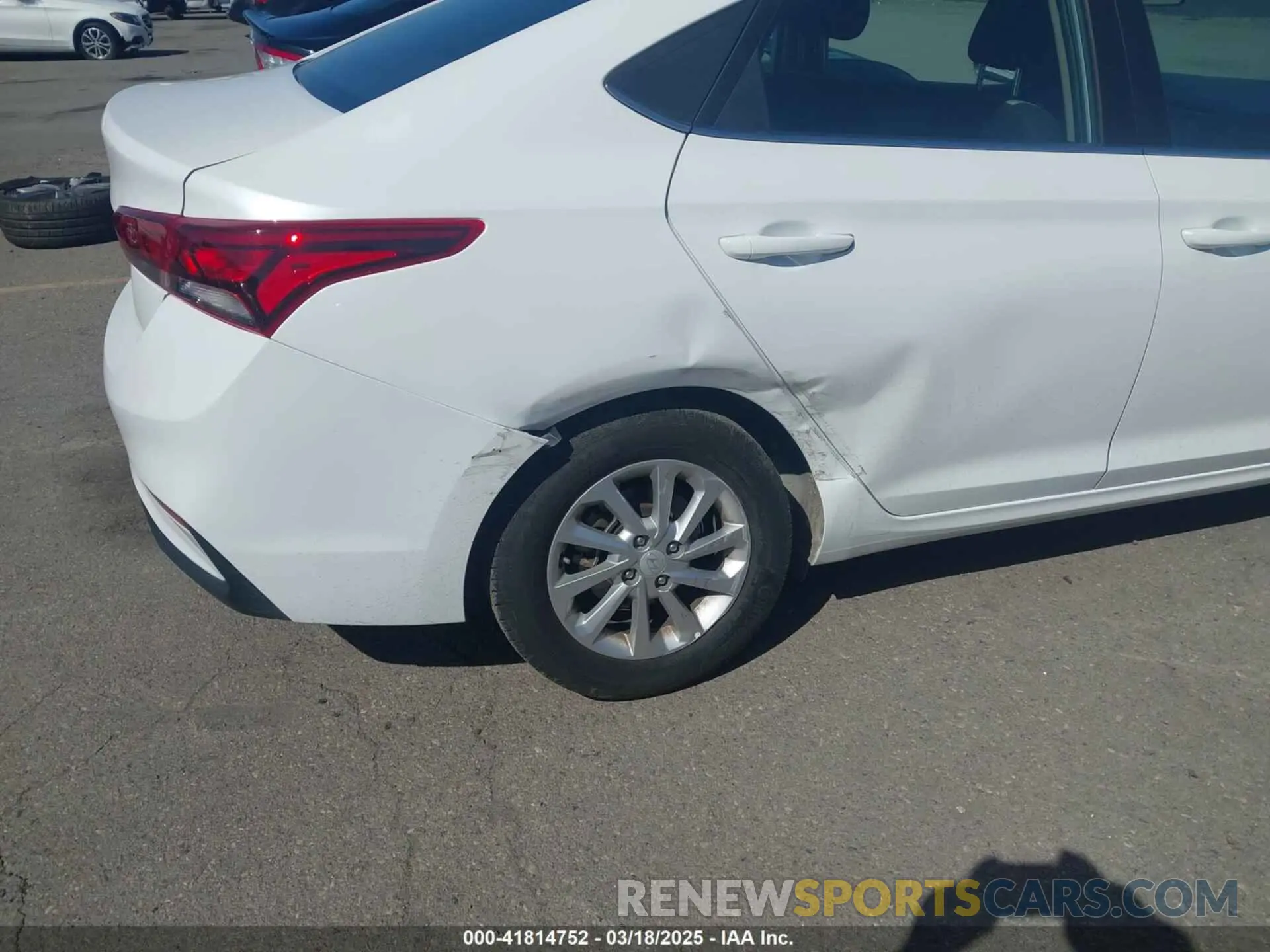 6 Photograph of a damaged car 3KPC24A61NE178497 HYUNDAI ACCENT 2022