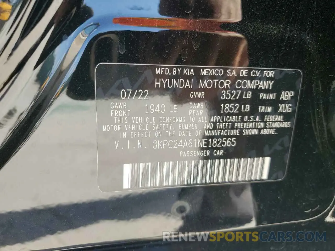 12 Photograph of a damaged car 3KPC24A61NE182565 HYUNDAI ACCENT 2022
