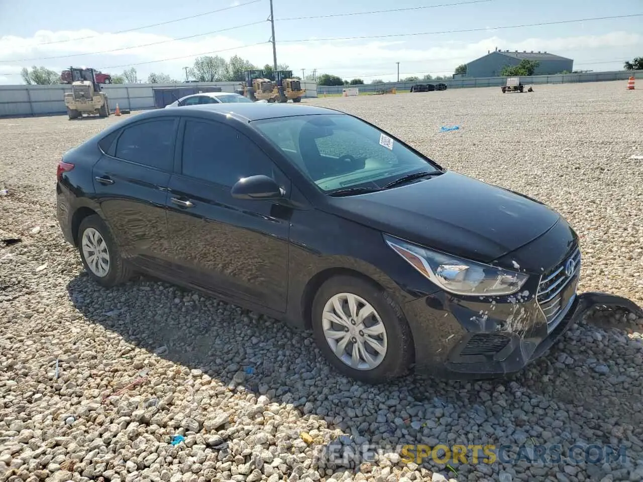 4 Photograph of a damaged car 3KPC24A61NE183179 HYUNDAI ACCENT 2022