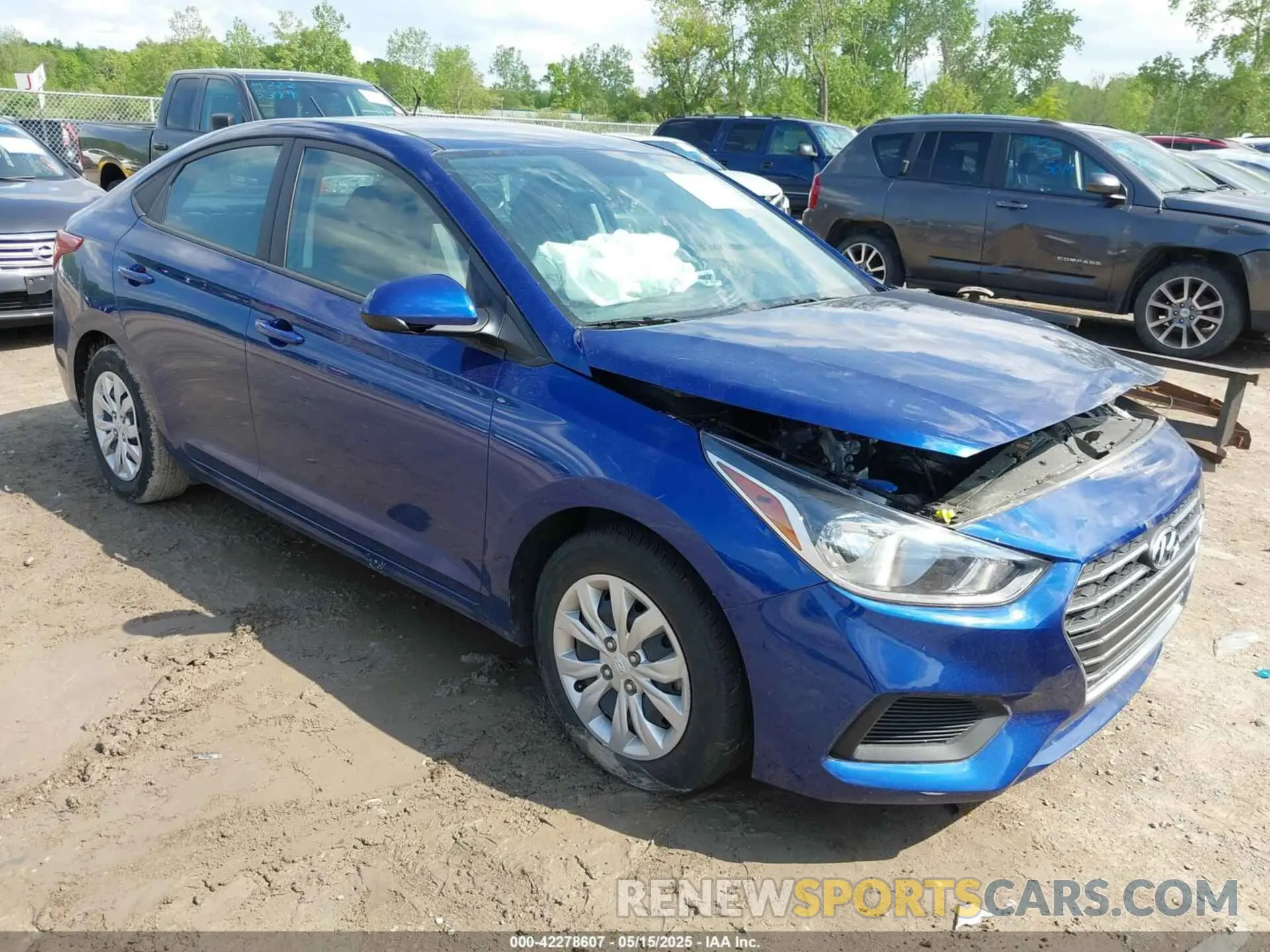 1 Photograph of a damaged car 3KPC24A61NE185658 HYUNDAI ACCENT 2022