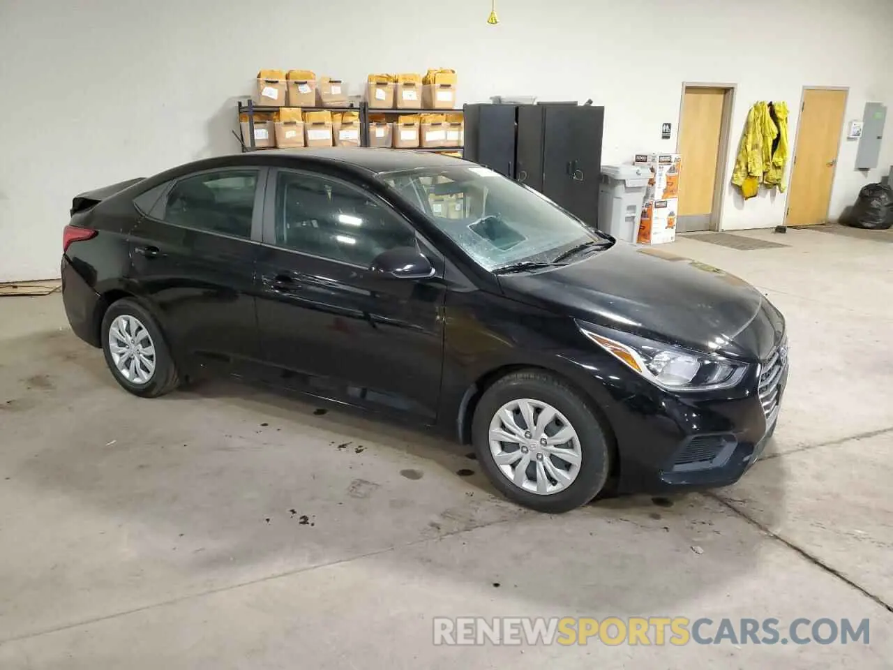 4 Photograph of a damaged car 3KPC24A62NE156802 HYUNDAI ACCENT 2022