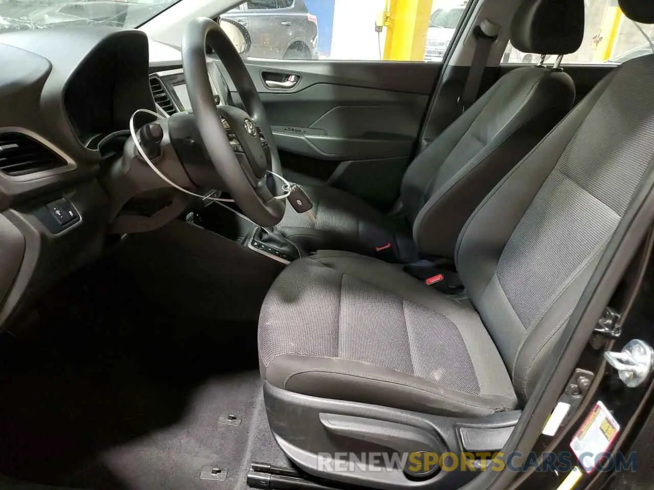 7 Photograph of a damaged car 3KPC24A62NE156802 HYUNDAI ACCENT 2022