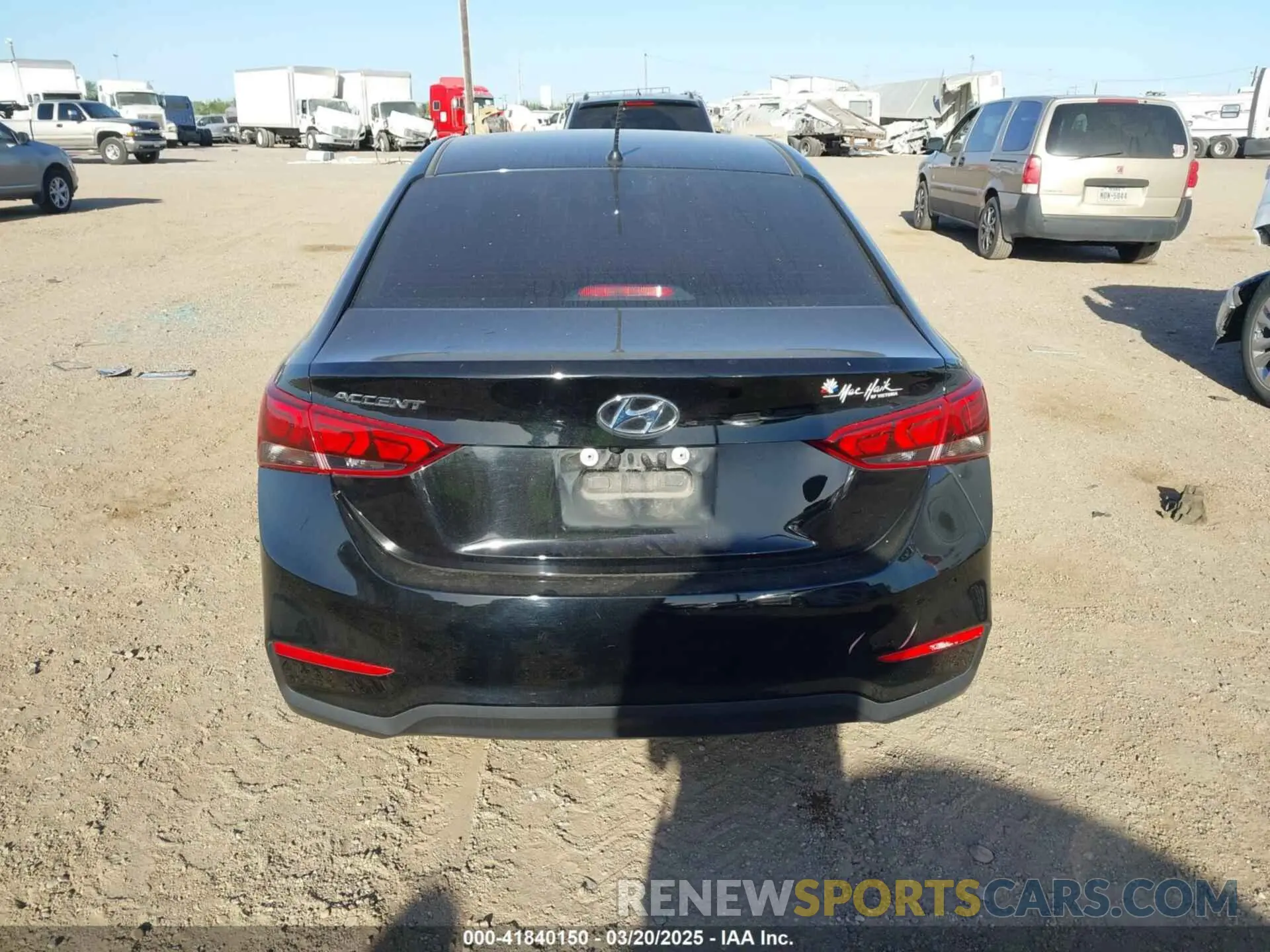 16 Photograph of a damaged car 3KPC24A62NE158081 HYUNDAI ACCENT 2022
