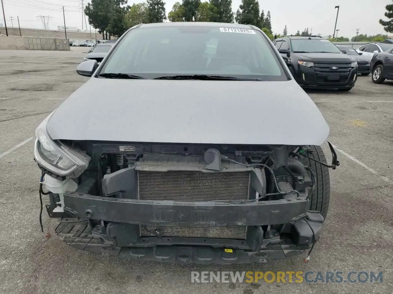 5 Photograph of a damaged car 3KPC24A62NE166262 HYUNDAI ACCENT 2022