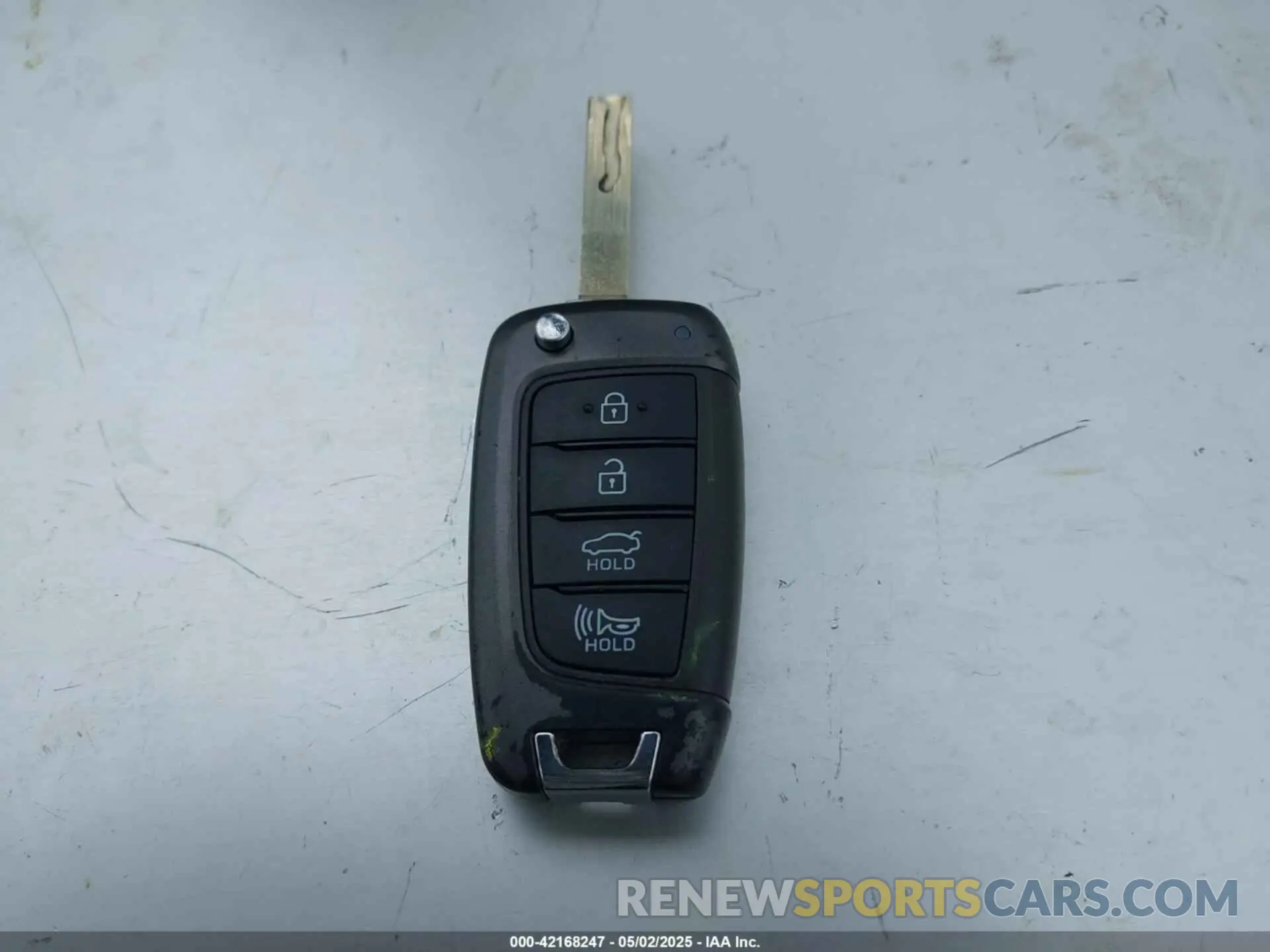 11 Photograph of a damaged car 3KPC24A62NE171655 HYUNDAI ACCENT 2022