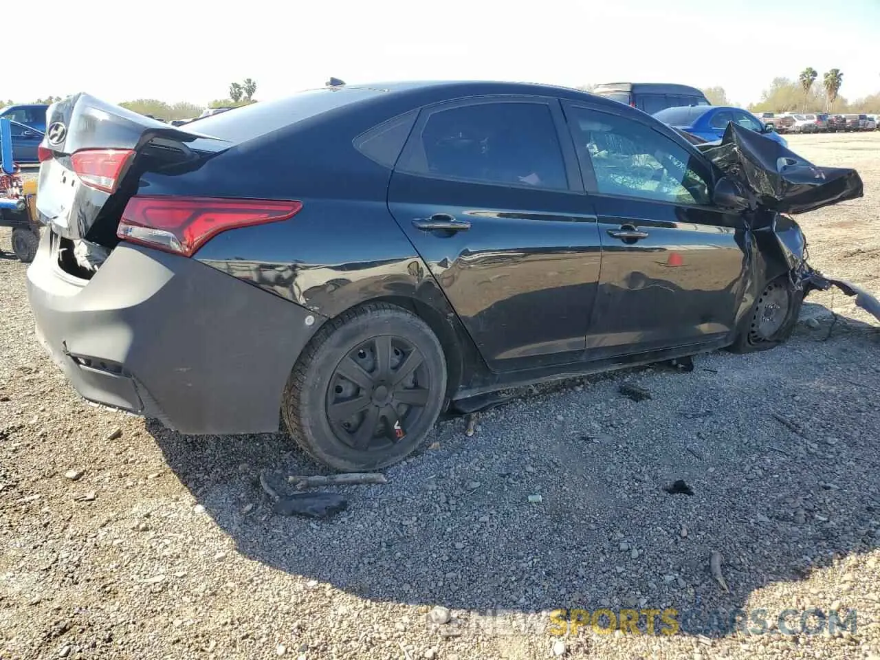 3 Photograph of a damaged car 3KPC24A62NE182431 HYUNDAI ACCENT 2022
