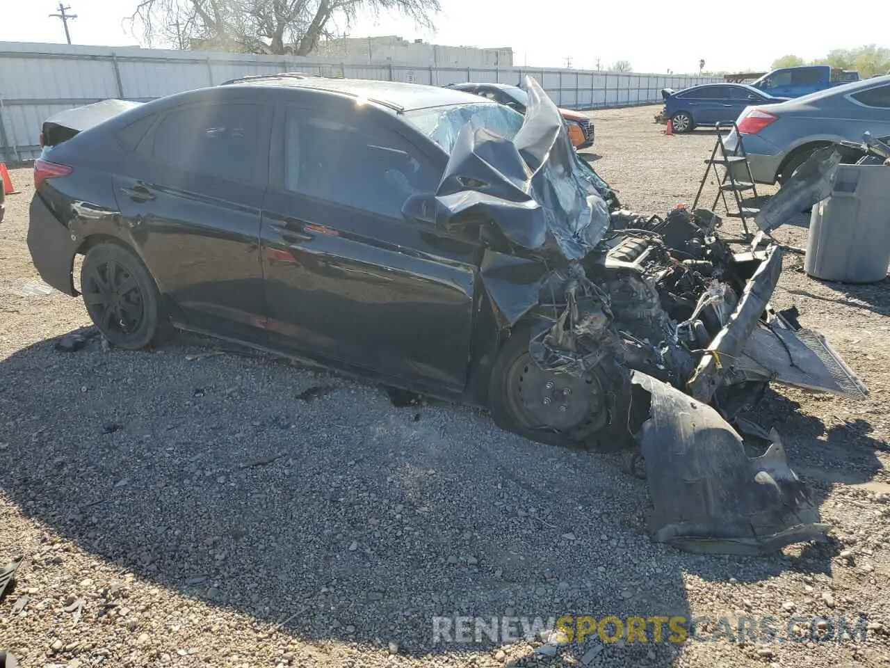 4 Photograph of a damaged car 3KPC24A62NE182431 HYUNDAI ACCENT 2022