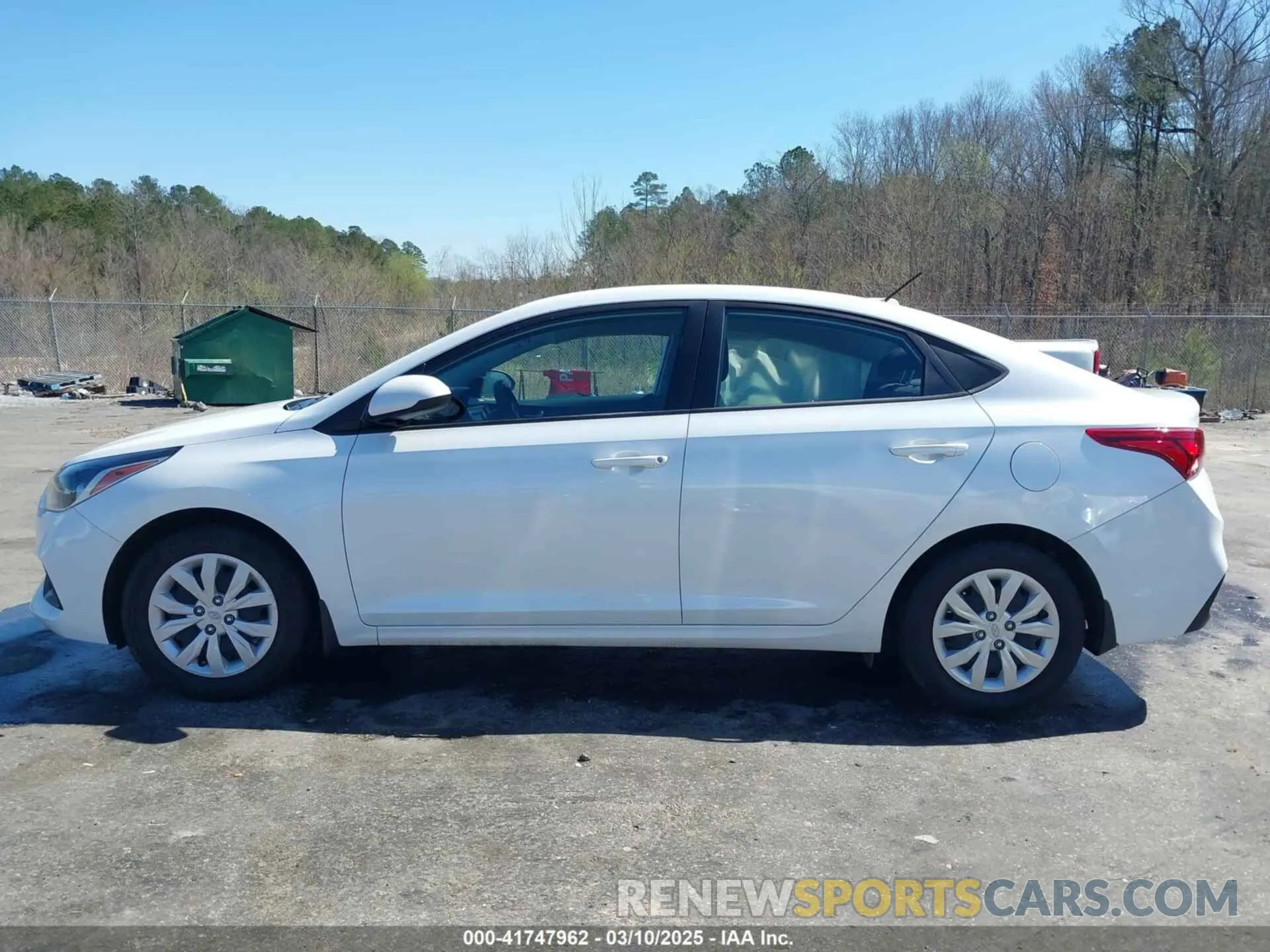 14 Photograph of a damaged car 3KPC24A63NE157599 HYUNDAI ACCENT 2022