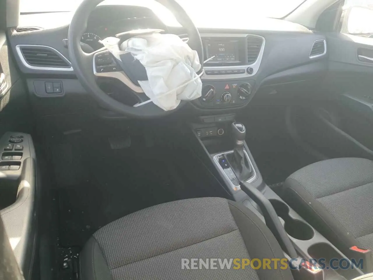 8 Photograph of a damaged car 3KPC24A63NE172863 HYUNDAI ACCENT 2022