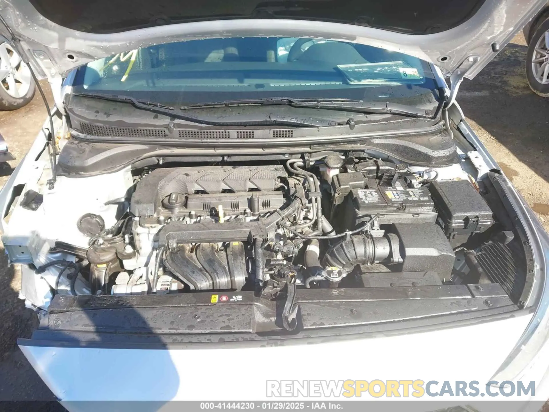 10 Photograph of a damaged car 3KPC24A64NE157918 HYUNDAI ACCENT 2022