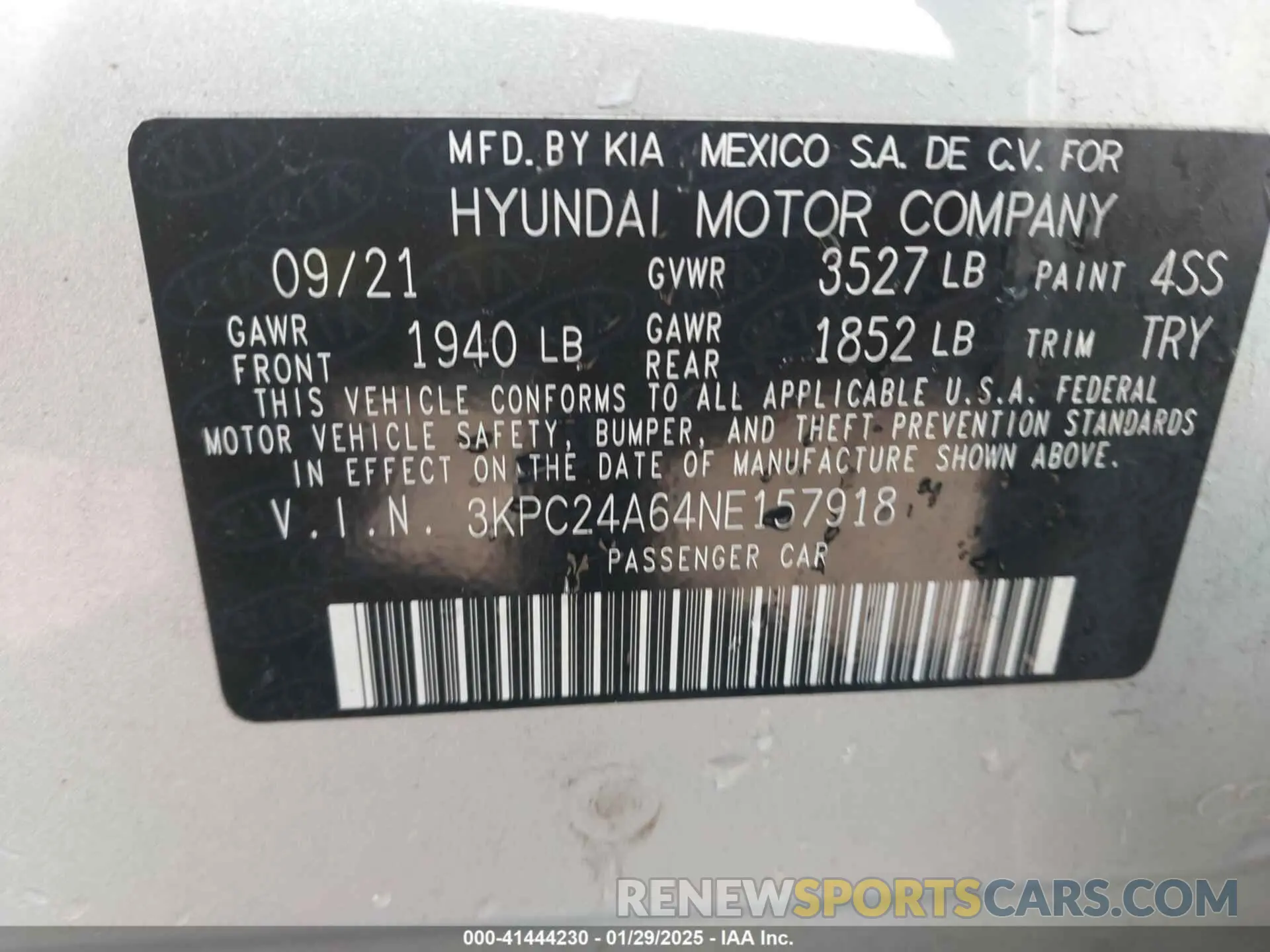 9 Photograph of a damaged car 3KPC24A64NE157918 HYUNDAI ACCENT 2022