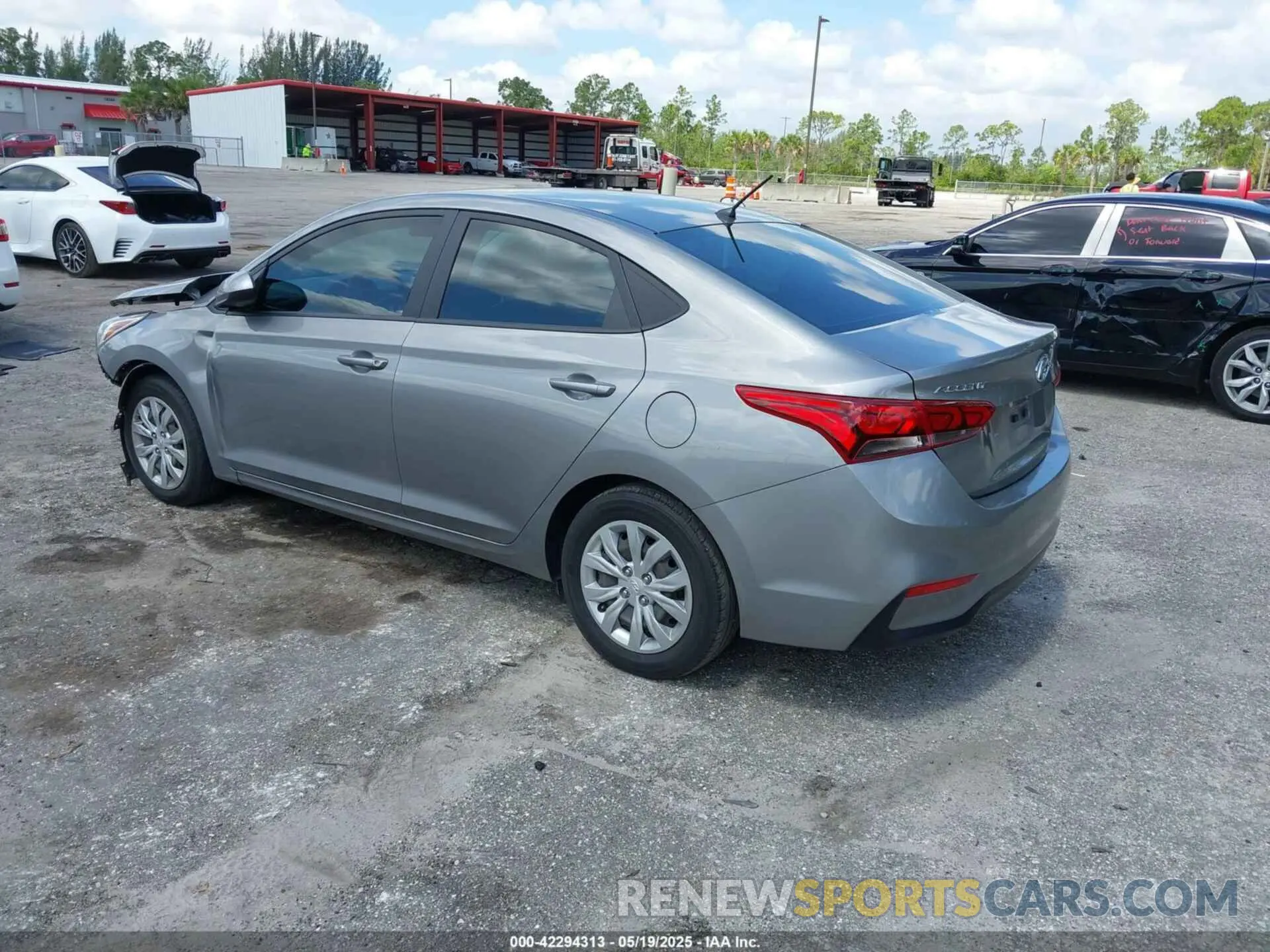 3 Photograph of a damaged car 3KPC24A64NE177618 HYUNDAI ACCENT 2022