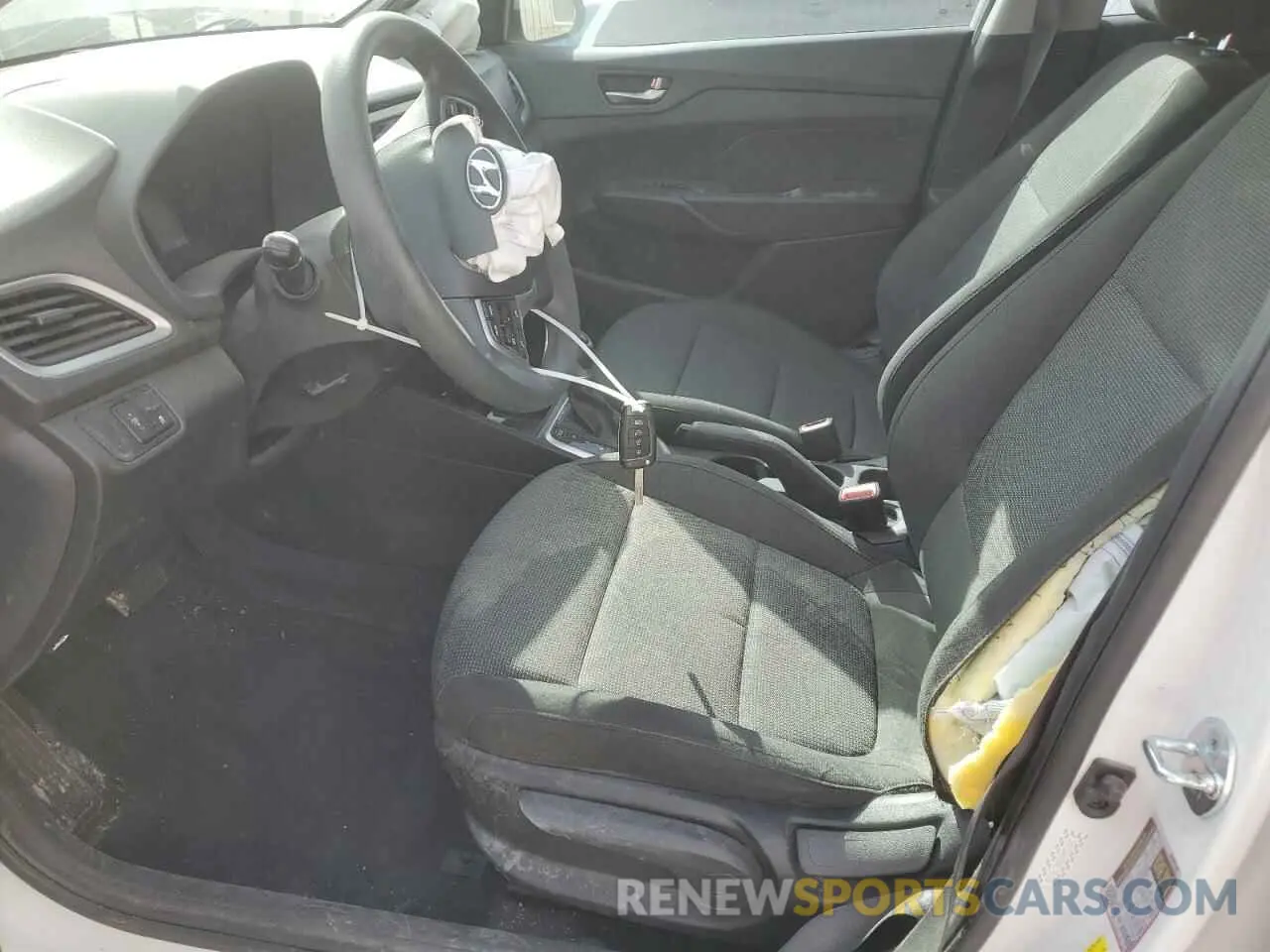 7 Photograph of a damaged car 3KPC24A65NE175358 HYUNDAI ACCENT 2022
