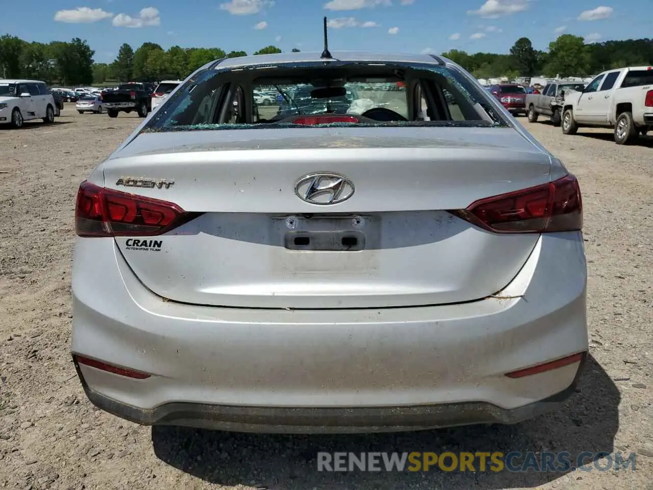 6 Photograph of a damaged car 3KPC24A66NE157337 HYUNDAI ACCENT 2022