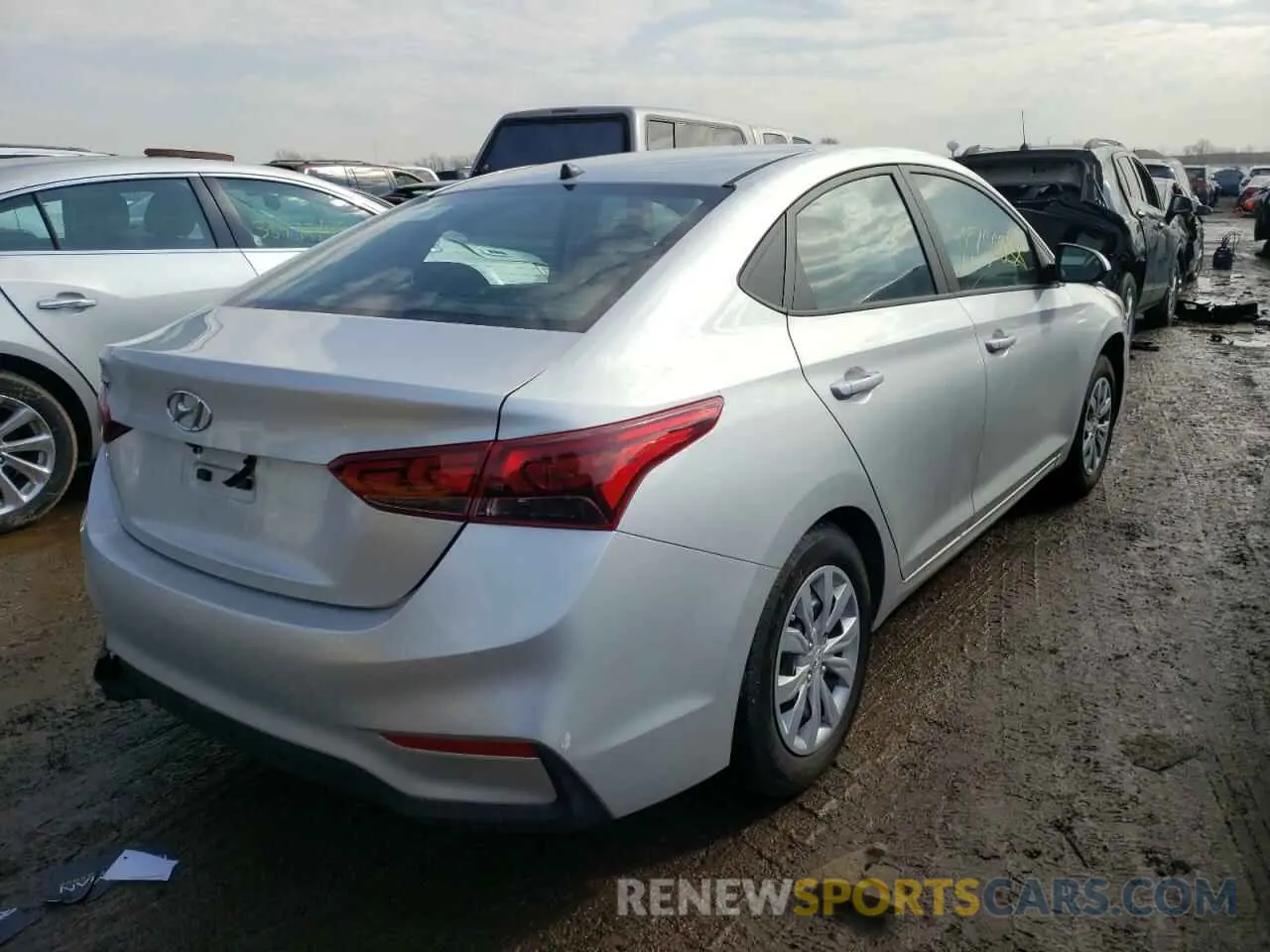 4 Photograph of a damaged car 3KPC24A66NE162747 HYUNDAI ACCENT 2022