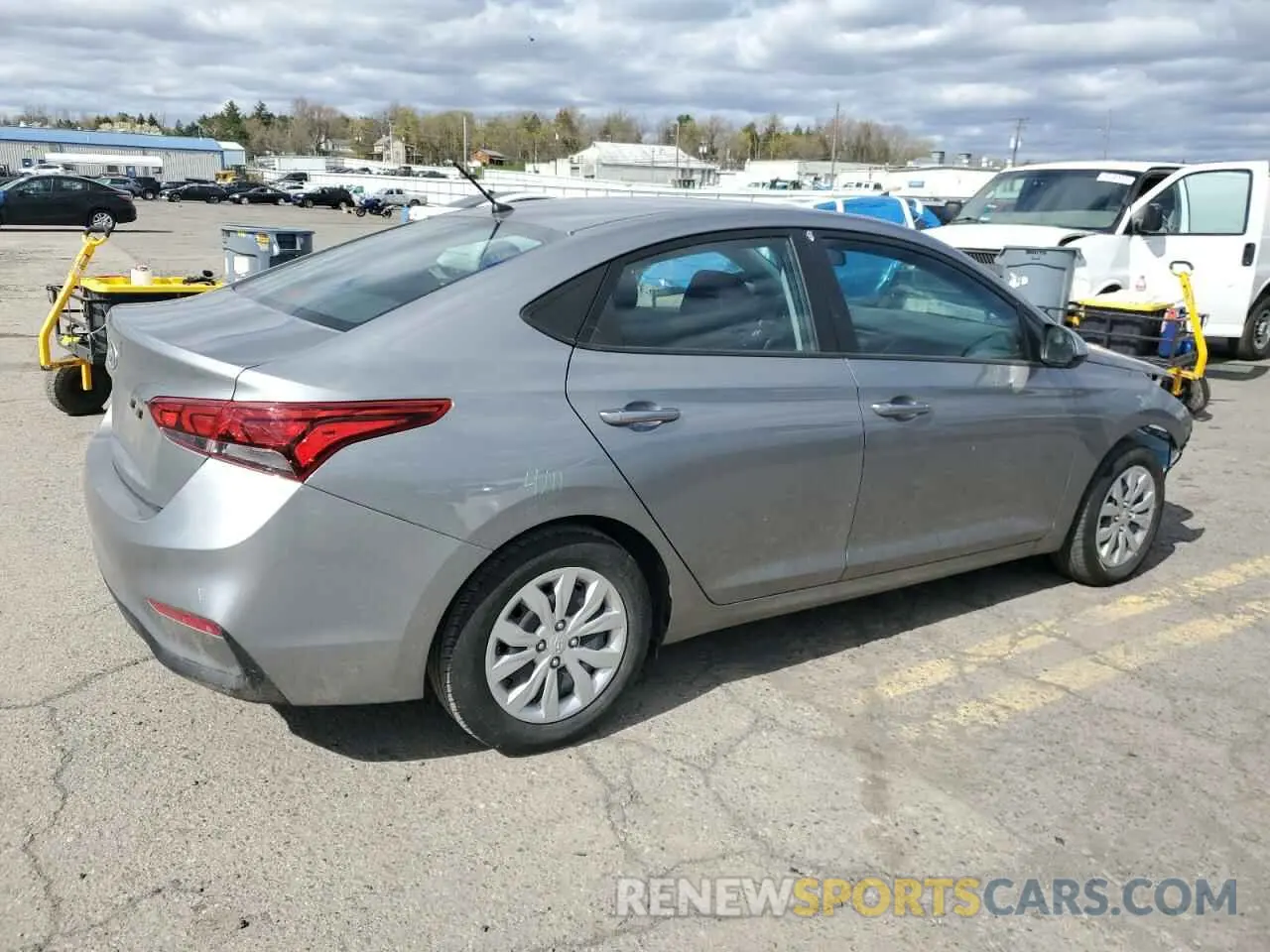 3 Photograph of a damaged car 3KPC24A66NE166541 HYUNDAI ACCENT 2022