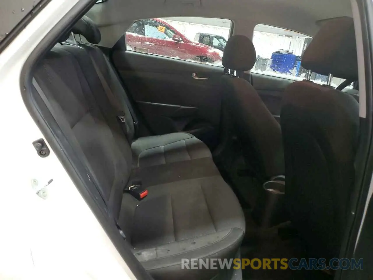 10 Photograph of a damaged car 3KPC24A66NE179905 HYUNDAI ACCENT 2022