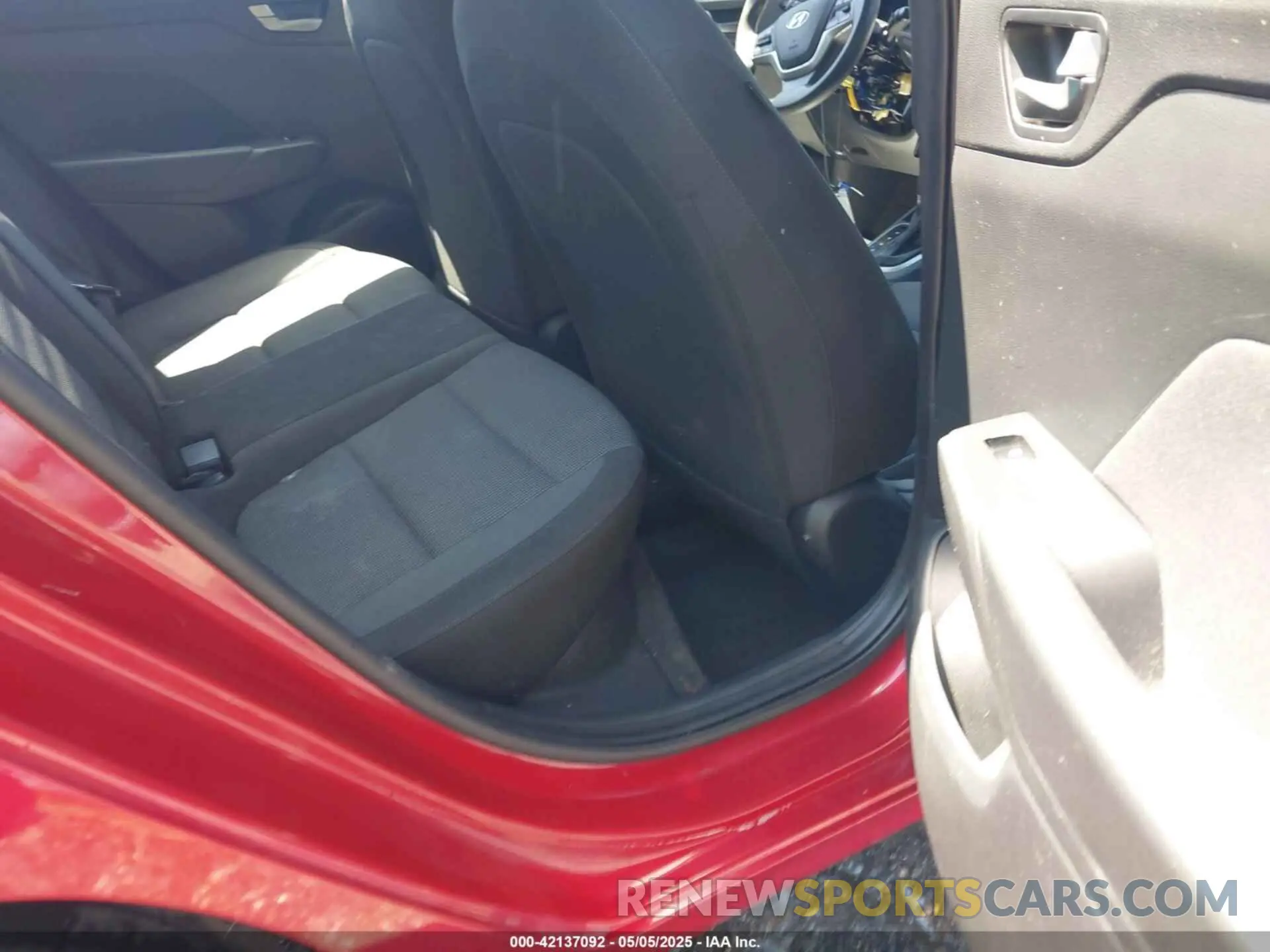 8 Photograph of a damaged car 3KPC24A67NE154530 HYUNDAI ACCENT 2022