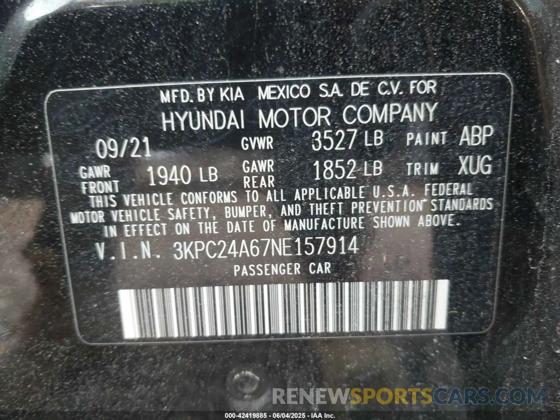 9 Photograph of a damaged car 3KPC24A67NE157914 HYUNDAI ACCENT 2022