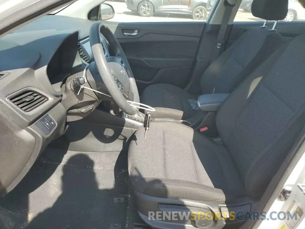 7 Photograph of a damaged car 3KPC24A67NE175149 HYUNDAI ACCENT 2022